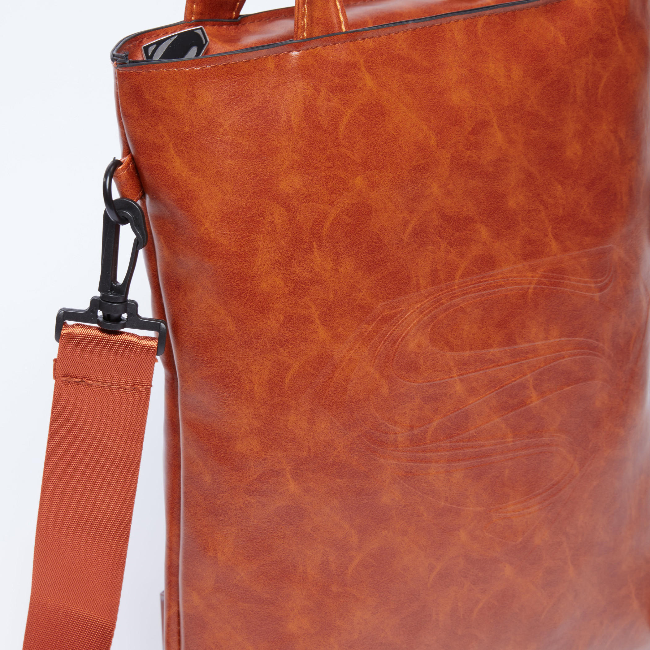 Superman Textured Messenger Bag with Zip Closure and Detachable Strap-men-bags-image-4