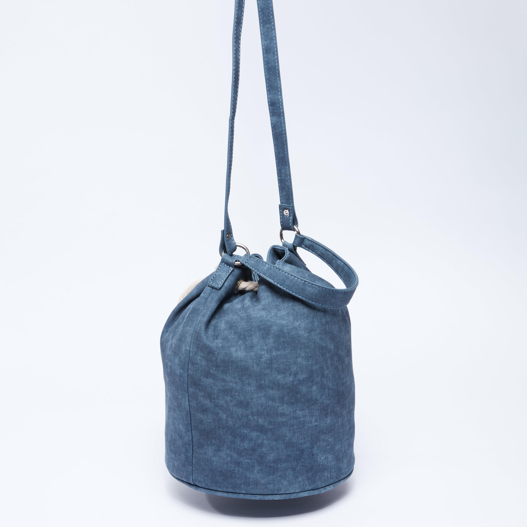حقيبة دلو برباط إغلاق وتزيينات ميني ماوس-women-bagsandwallets-handbags-image-3