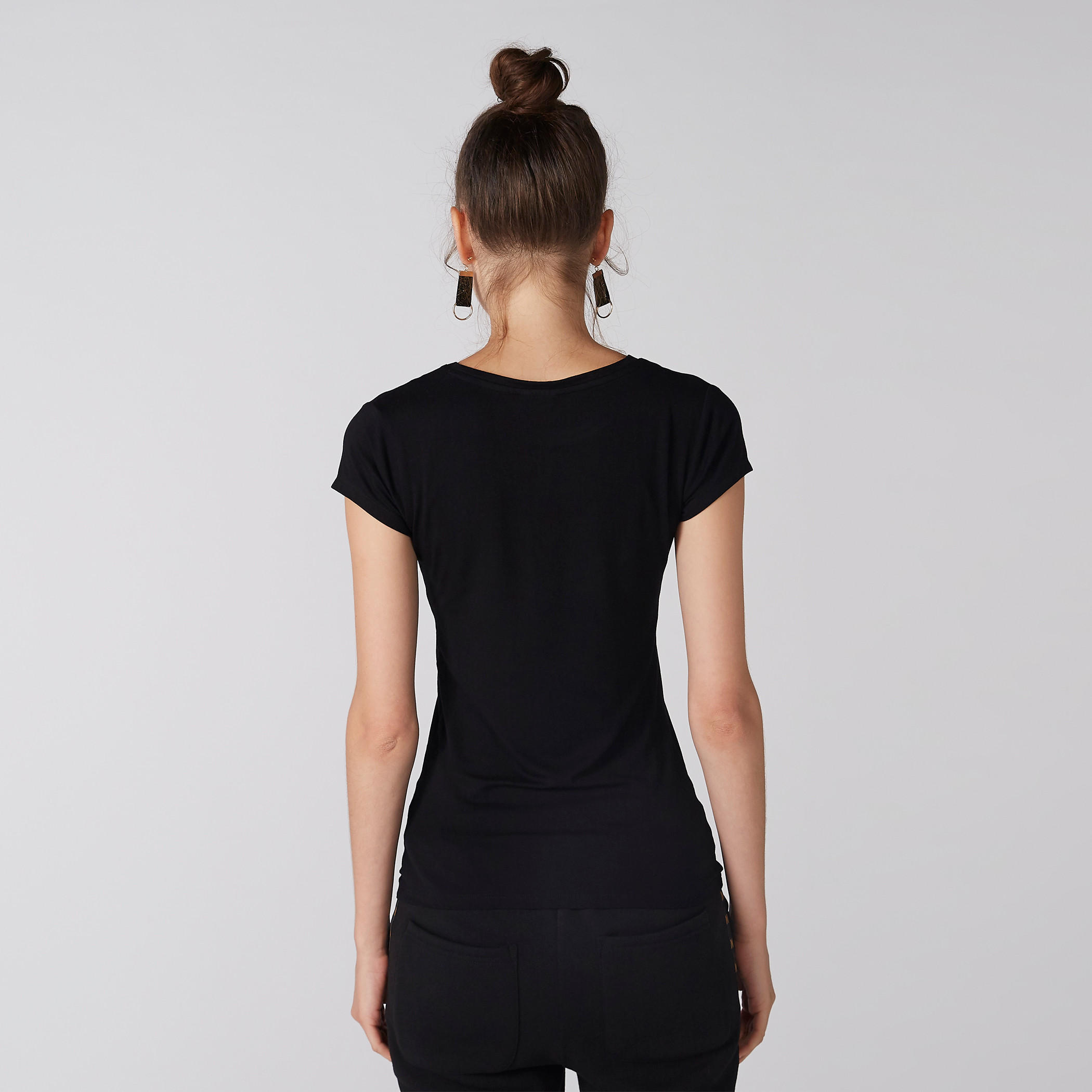 تيشيرت بأكمام كاب وياقة مستديرة بطبعات ميكي ماوس-women-clothing-tshirts-image-3