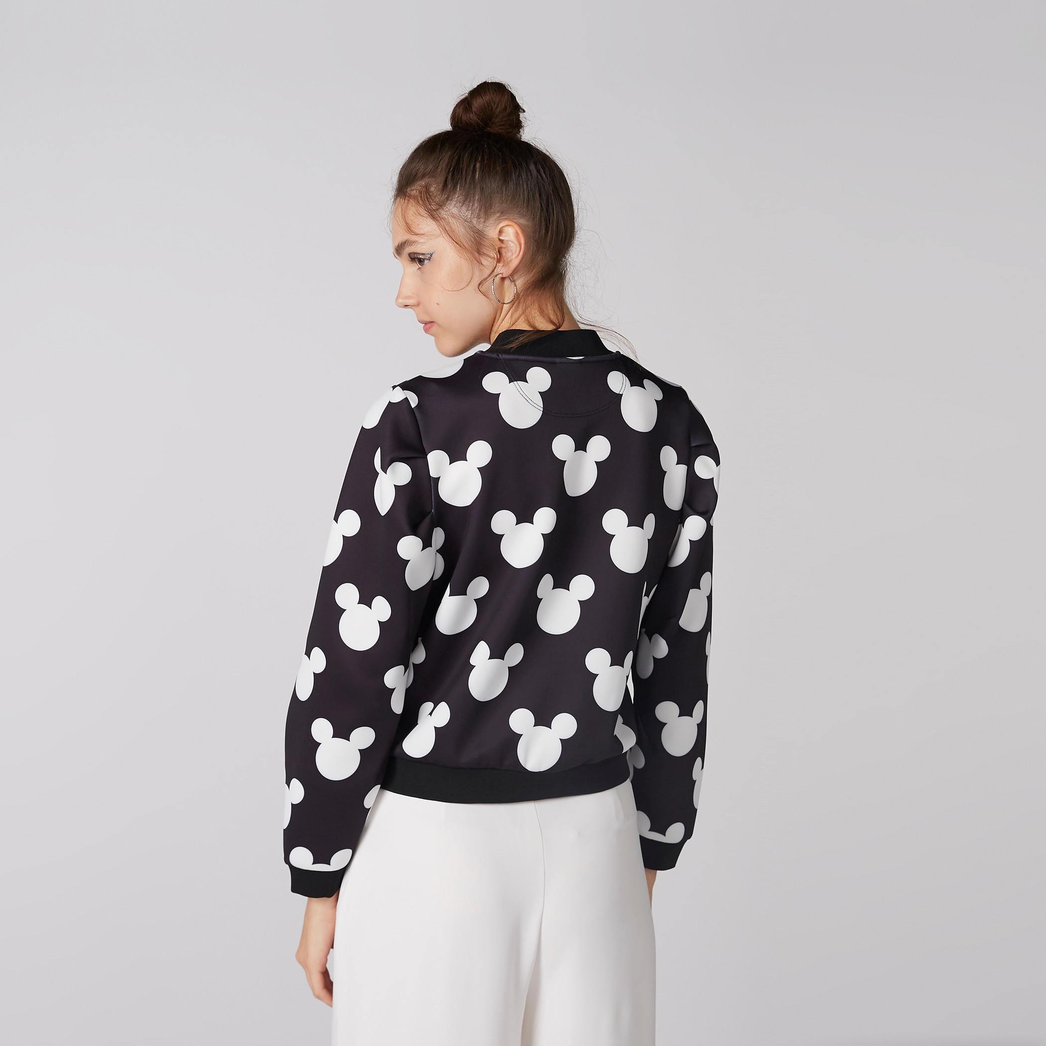جاكيت بومبر بأكمام طويلة وسحّاب إغلاق وطبعات ميكي ماوس-women-winterwear-coatsandjackets-jackets-image-2