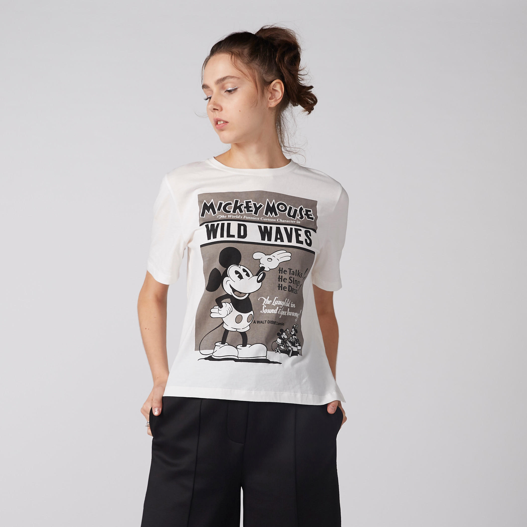 Mickey Mouse Printed T-Shirt with Short Sleeves-women-clothing-tshirts-image-1