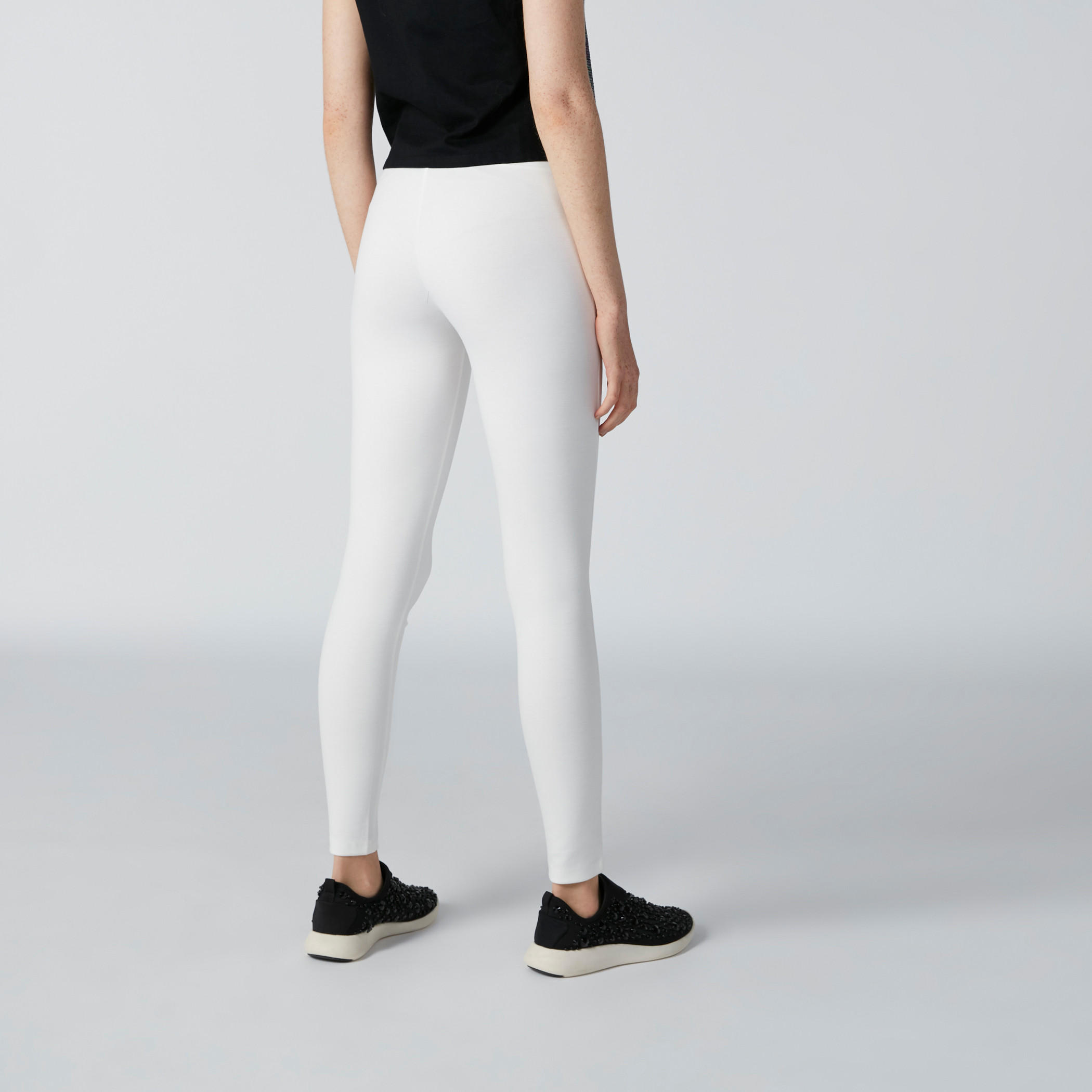بنطال ليقنز بتزيينات ميكي ماوس-women-clothing-bottoms-leggings-image-2