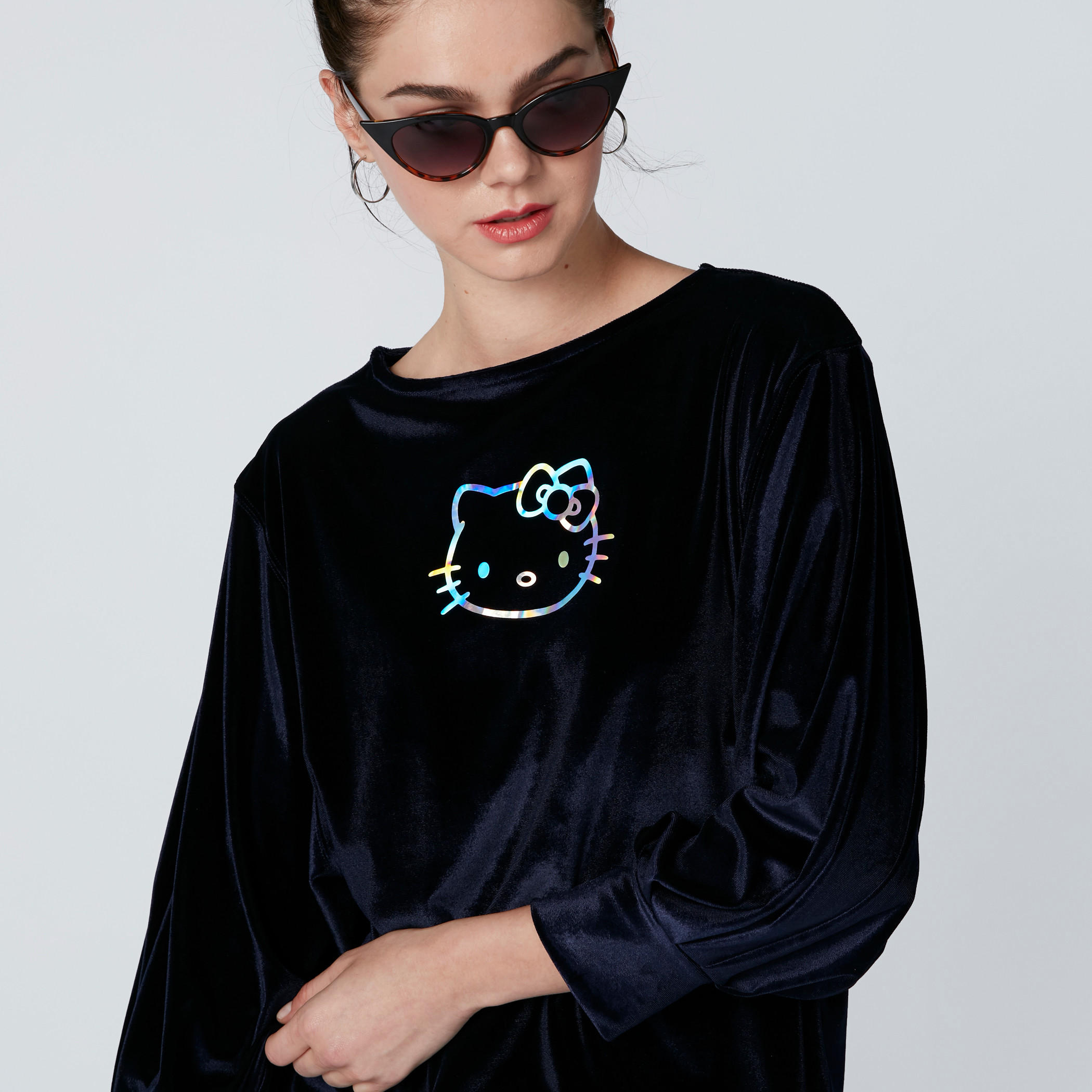 Hello Kitty Printed Sweat Top with Long Sleeves-women-winterwear-hoodiesandsweatshirts-sweatshirts-image-5