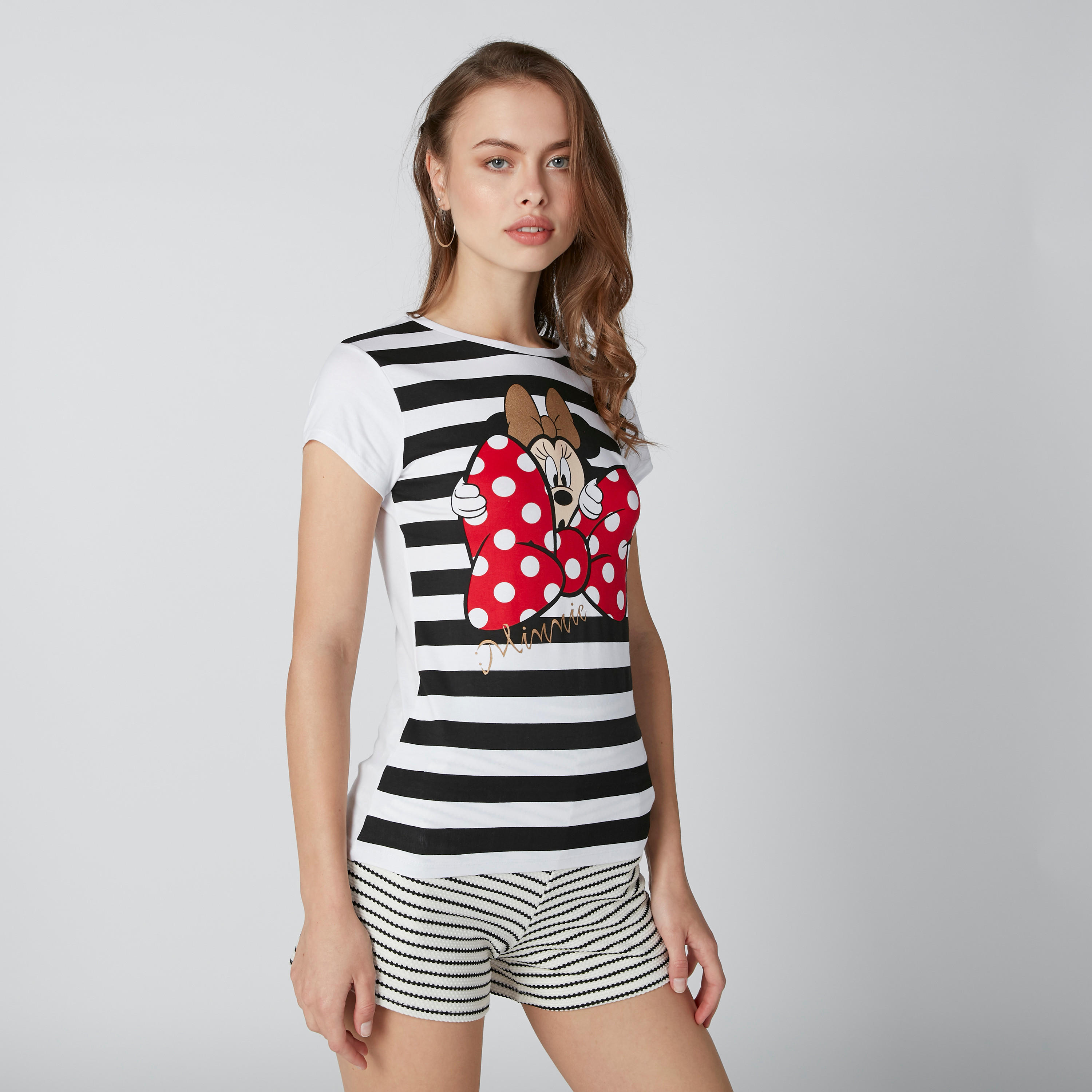 تيشيرت بياقة مستديرة وأكمام قصيرة وطبعات ميني ماوس-women-clothing-tshirts-image-1
