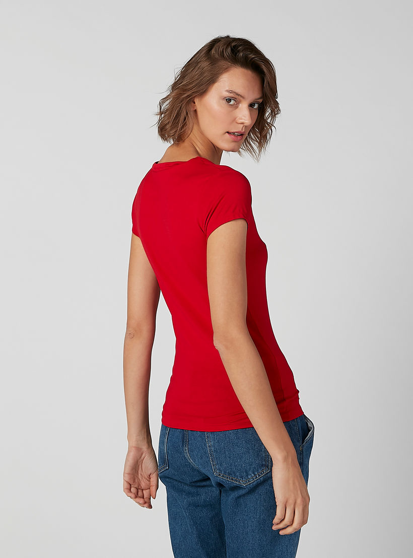 تيشيرت بياقة مستديرة وأكمام كاب وطبعات سوبرمان جرافيك-women-clothing-tshirts-image-2