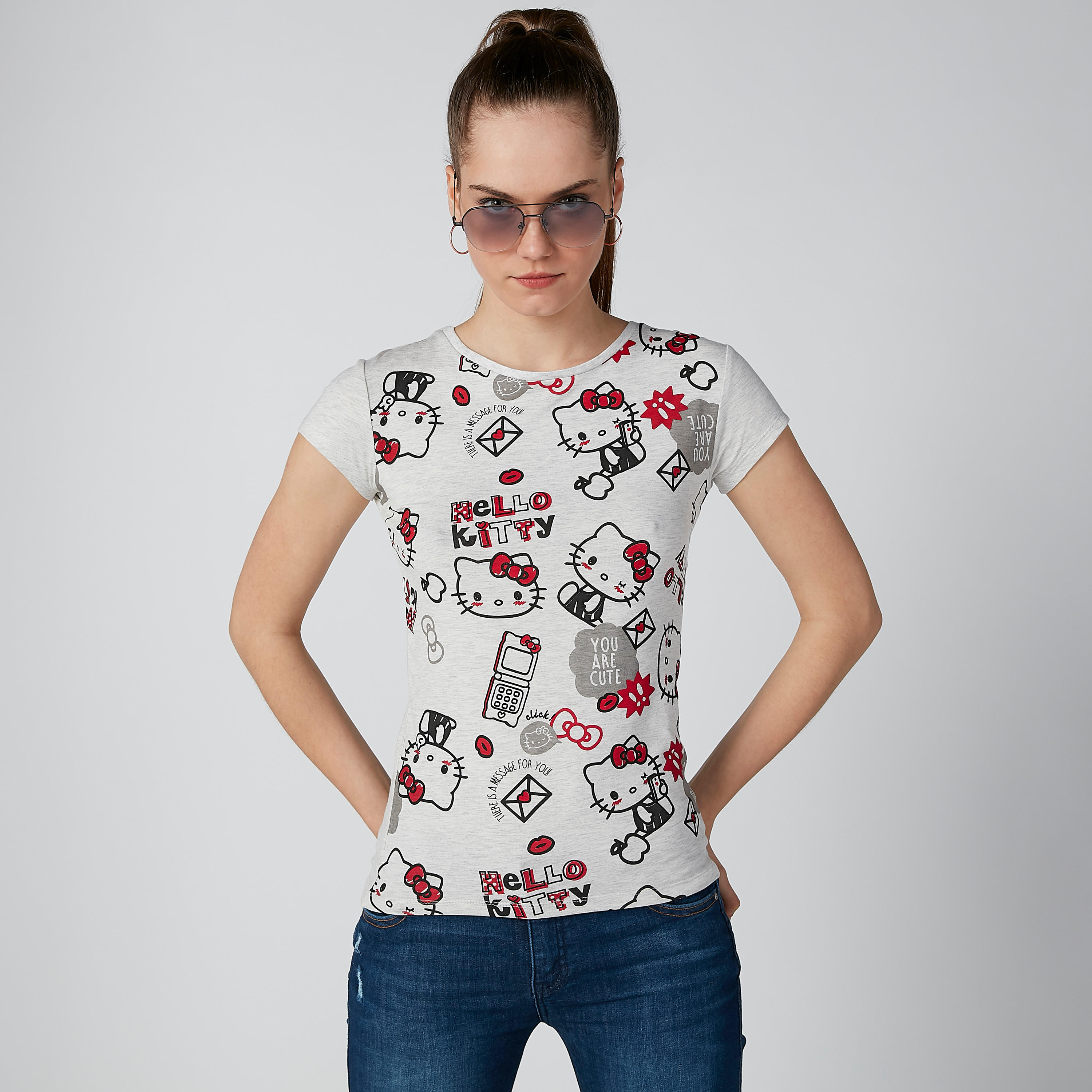 تيشيرت بأكمام كاب وطبعات هالو كيتي-women-clothing-tshirts-image-3