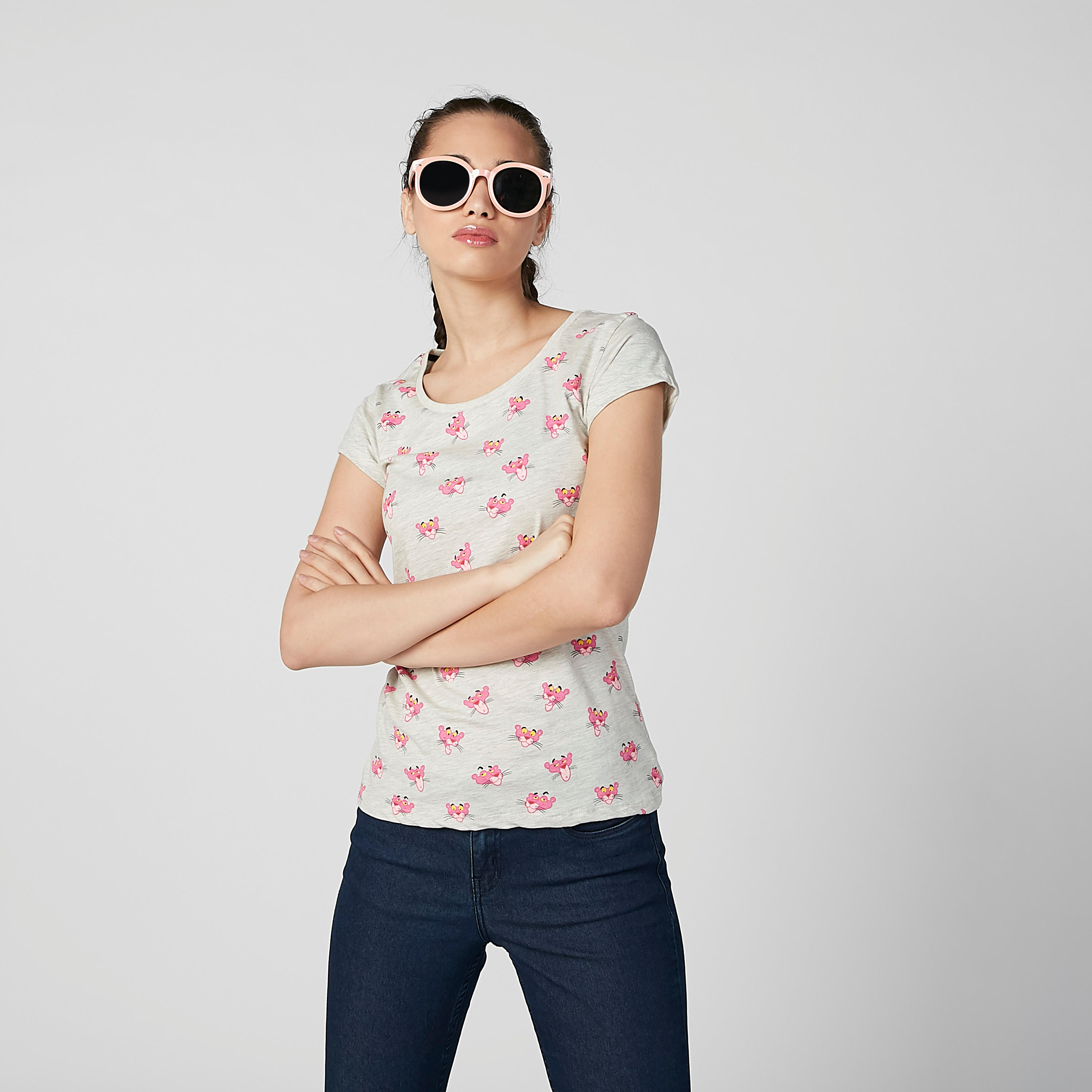 تيشيرت بأكمام كاب وطبعات ذا بينك بانثر-women-clothing-tshirts-image-1