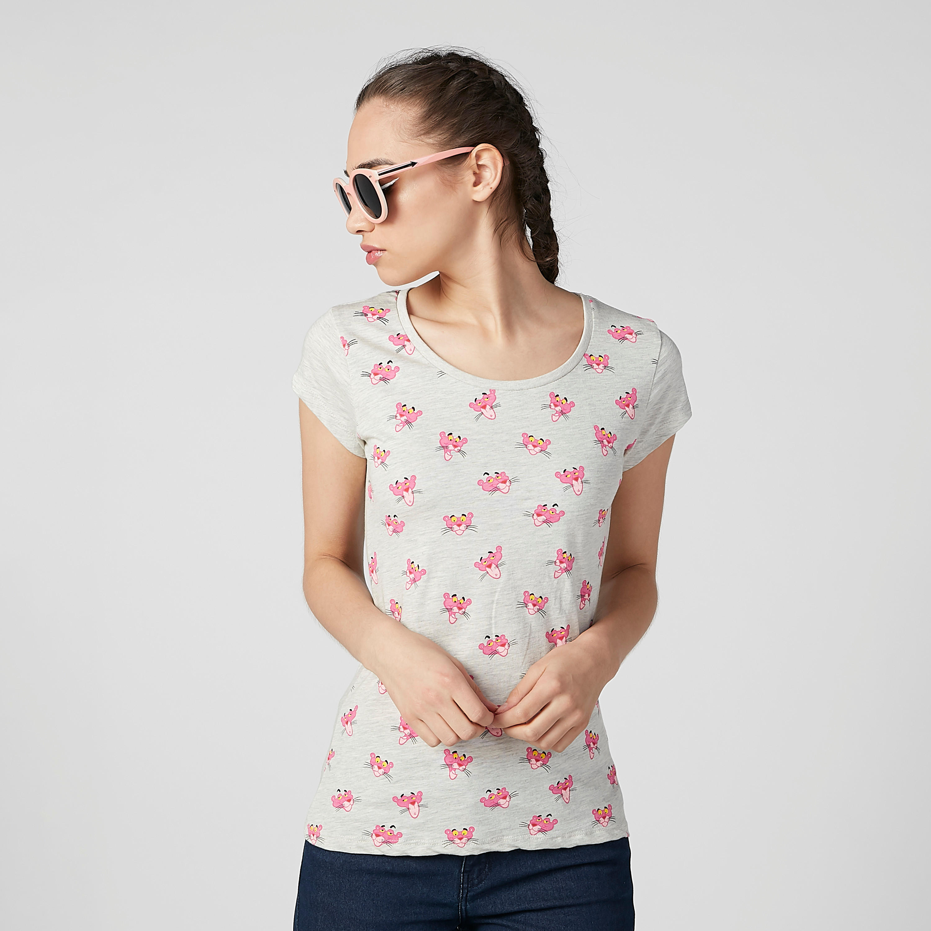تيشيرت بأكمام كاب وطبعات ذا بينك بانثر-women-clothing-tshirts-image-3