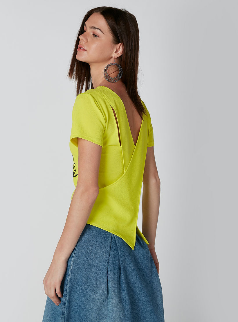 بلوزة بياقة V وأكمام قصيرة وطبعات ميني ماوس-women-clothing-tshirts-image-2
