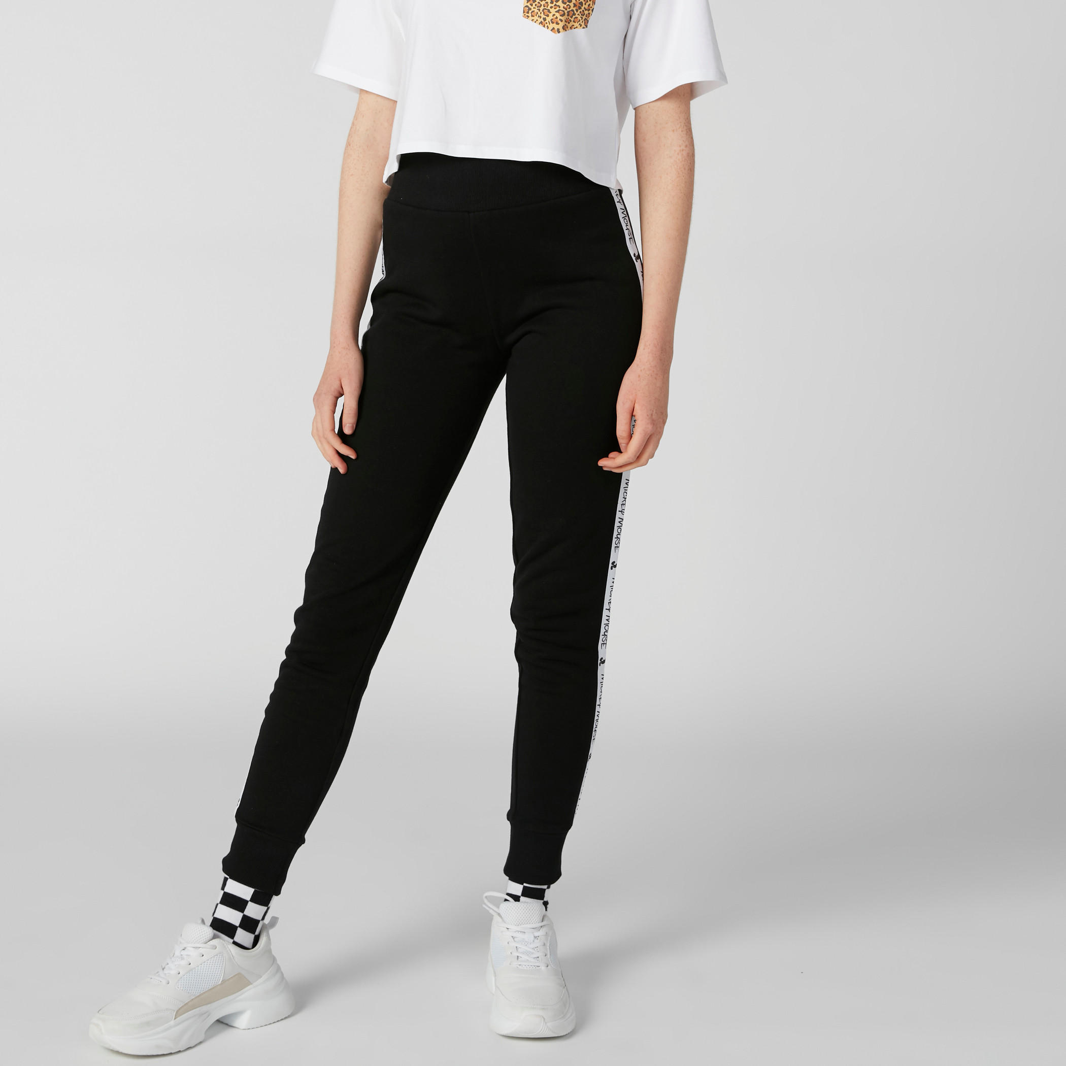 بنطال رياضي بشريطة وطبعات ميكي ماوس-women-clothing-bottoms-joggers-image-3