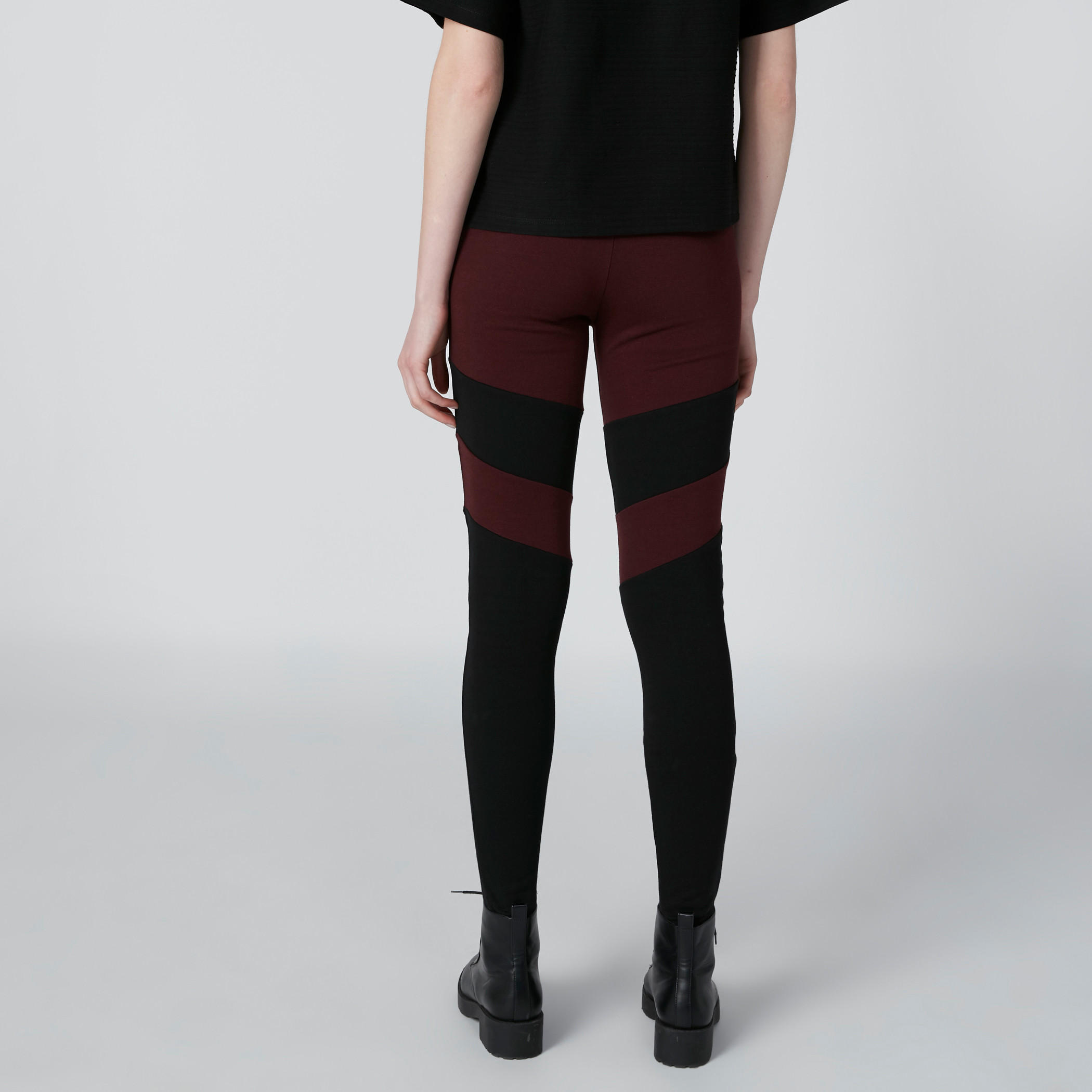 بنطال ليقنز سكيني بطبعات ميكي ماوس-women-clothing-bottoms-leggings-image-3