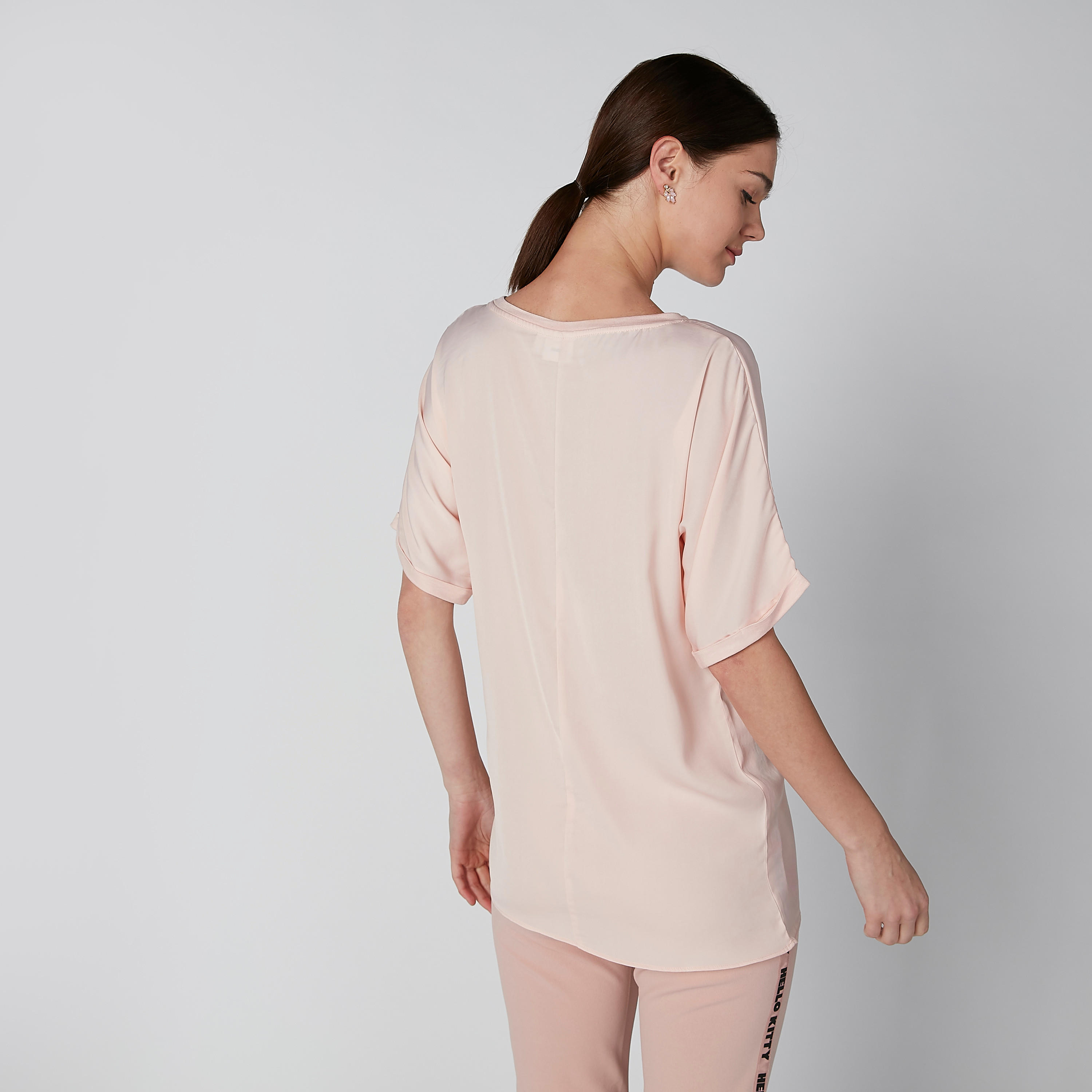 بلوزة بياقة مستديرة وأكمام متصلة وطبعات ميكي ماوس-women-clothing-shirtsandblouses-blouses-image-2