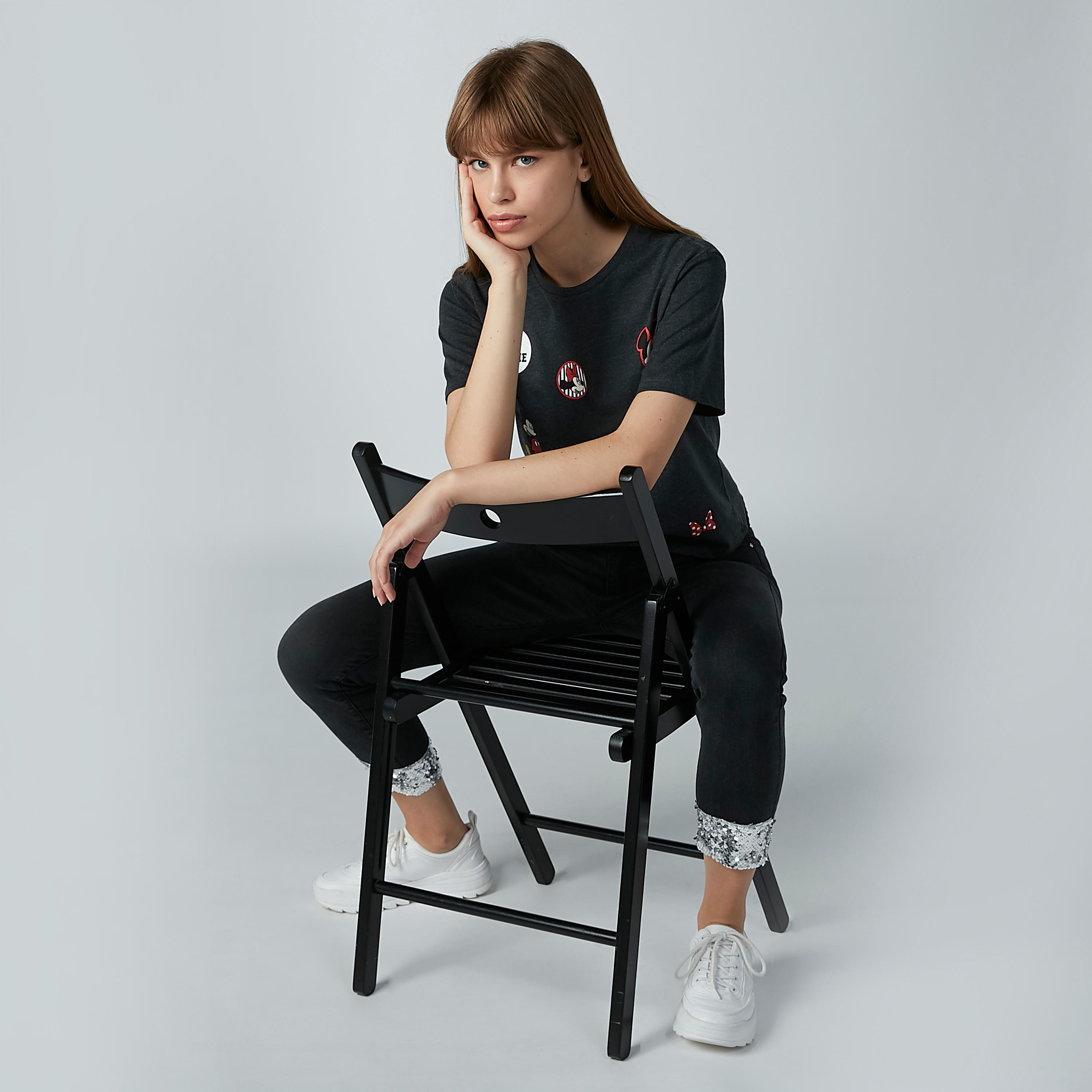 تيشيرت بياقة مستديرة وأكمام قصيرة وطبعات ميني ماوس-women-clothing-tshirts-image-1