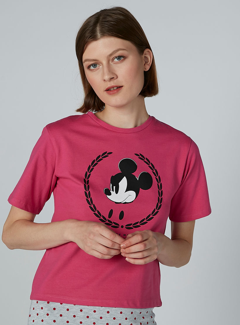 تيشيرت بياقة مستديرة وأكمام قصيرة وطبعات ميكي ماوس-women-clothing-tshirts-image-1