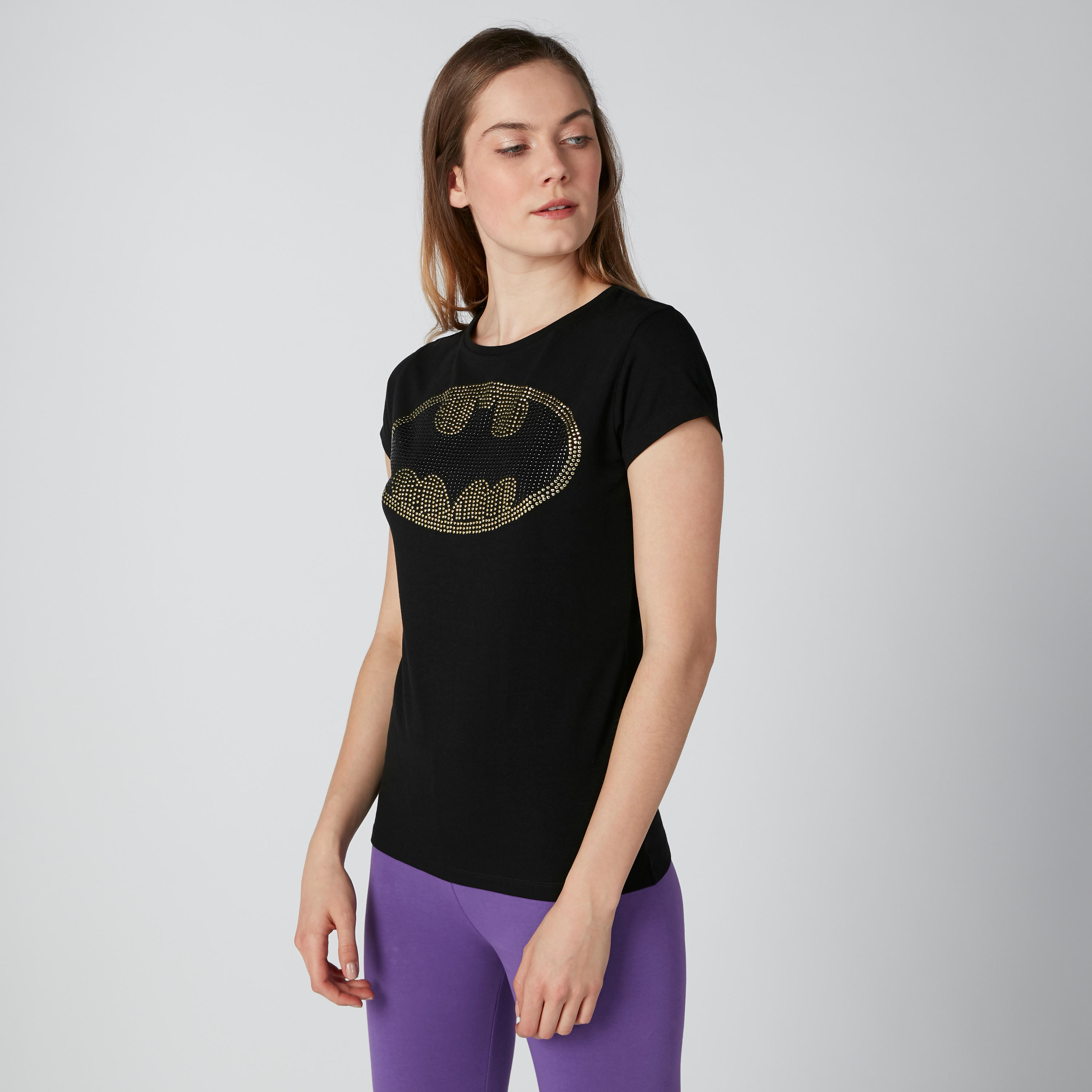 تيشيرت بأكمام كاب وتزيينات باتمان-women-clothing-tshirts-image-3