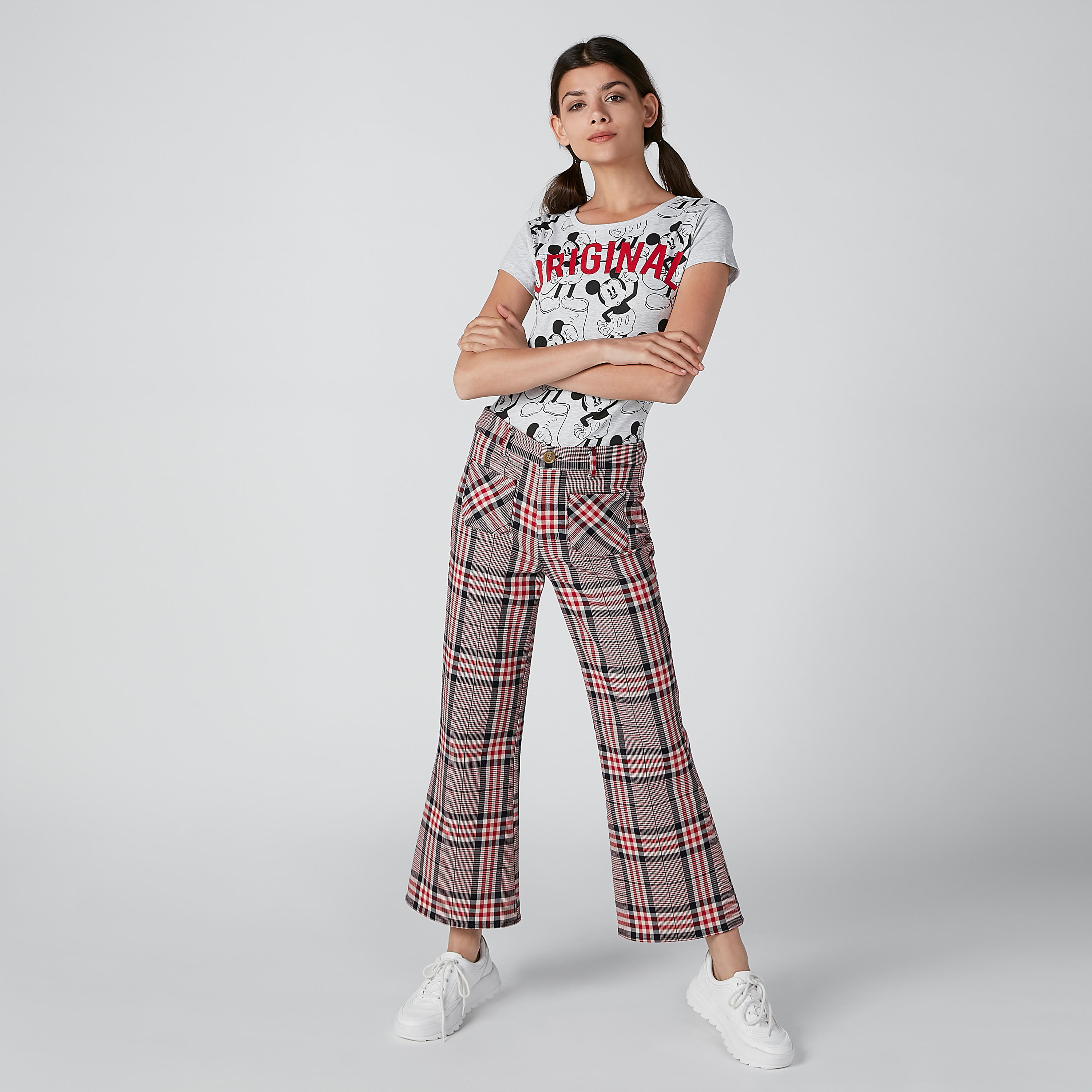 تيشيرت بأكمام كاب وياقة مستديرة وطبعات ميكي ماوس-women-clothing-tshirts-image-3