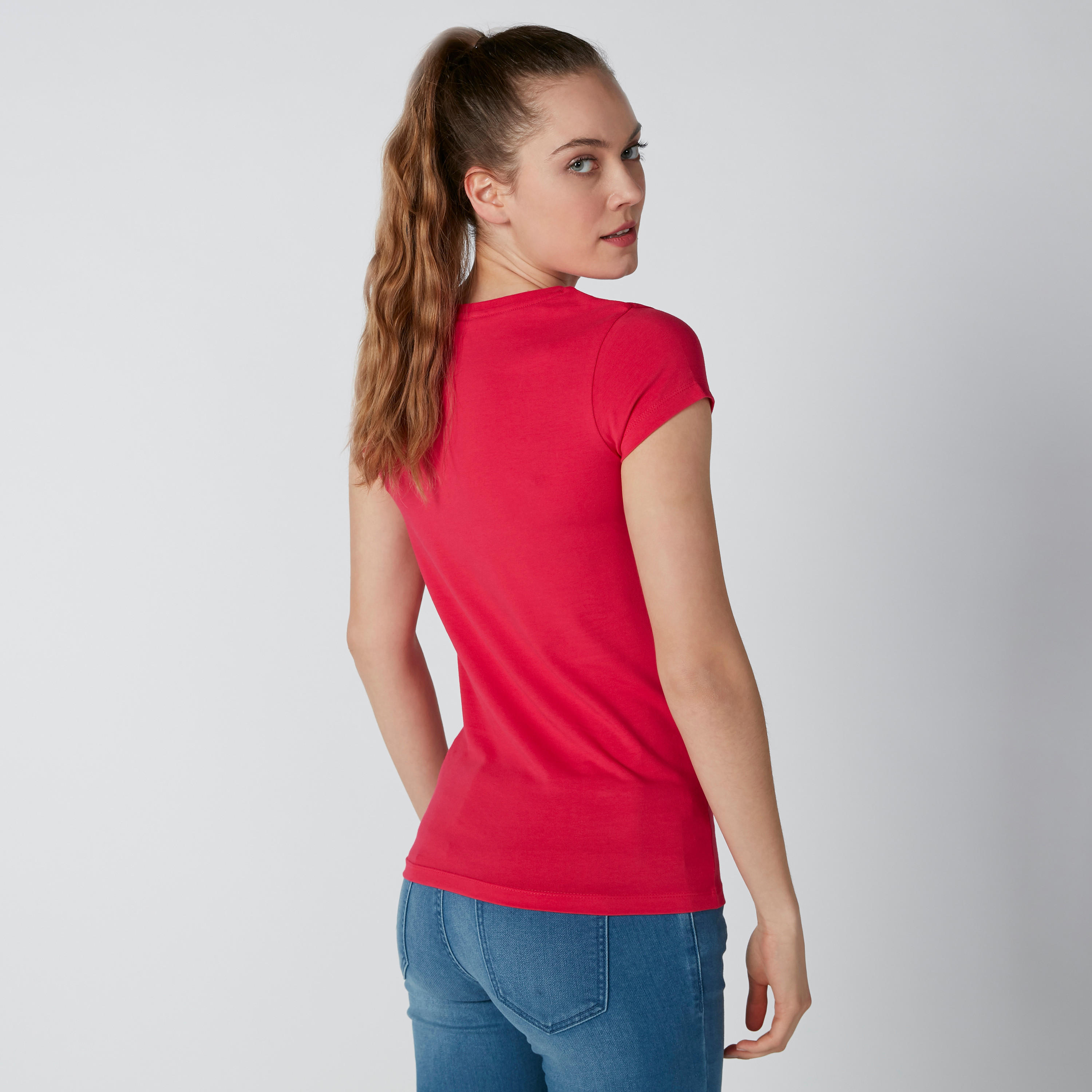 تيشيرت بياقة مستديرة وأكمام كاب وطبعات-women-clothing-tshirts-image-2