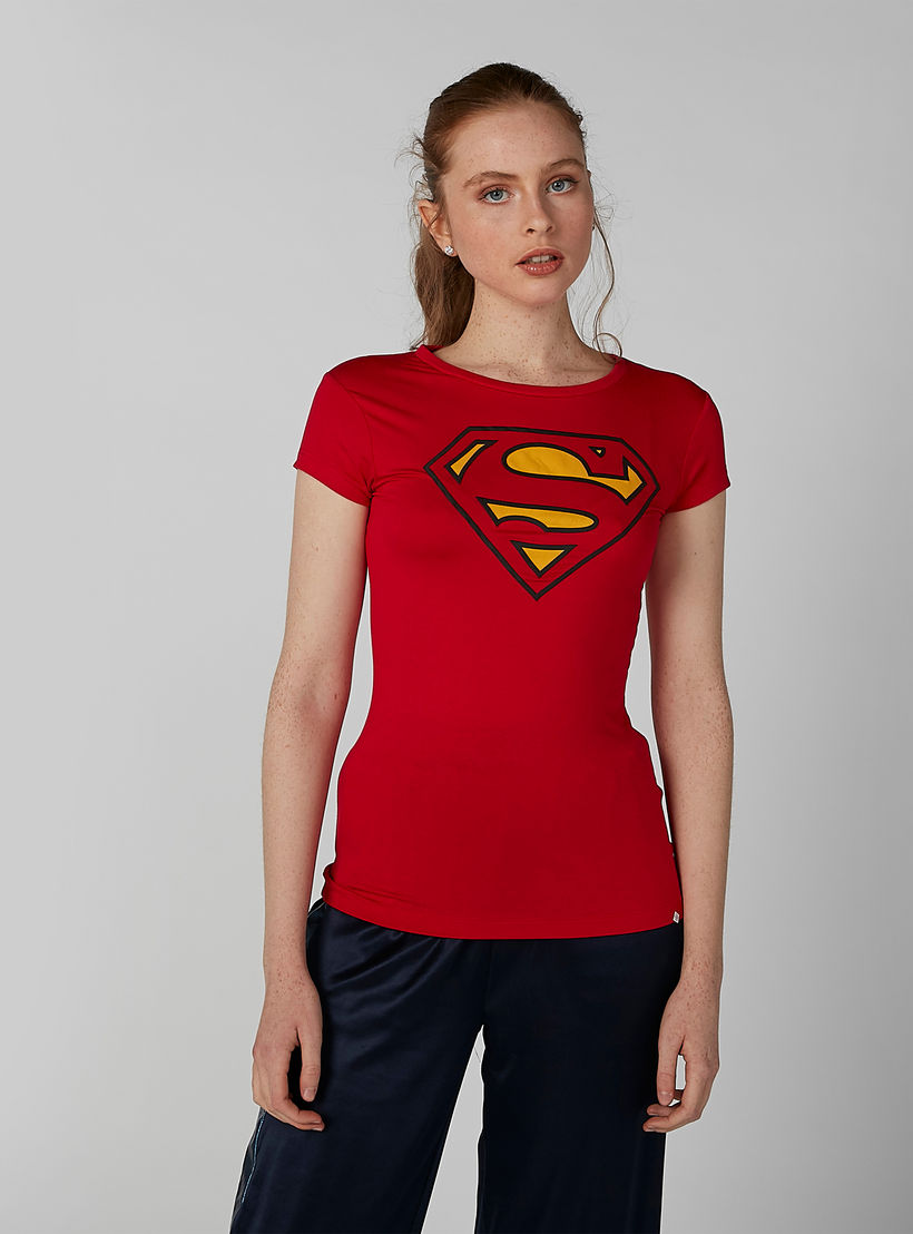 تيشيرت بقصّة سكيني وأكمام كاب وطبعات سوبرمان-women-clothing-tshirts-image-1