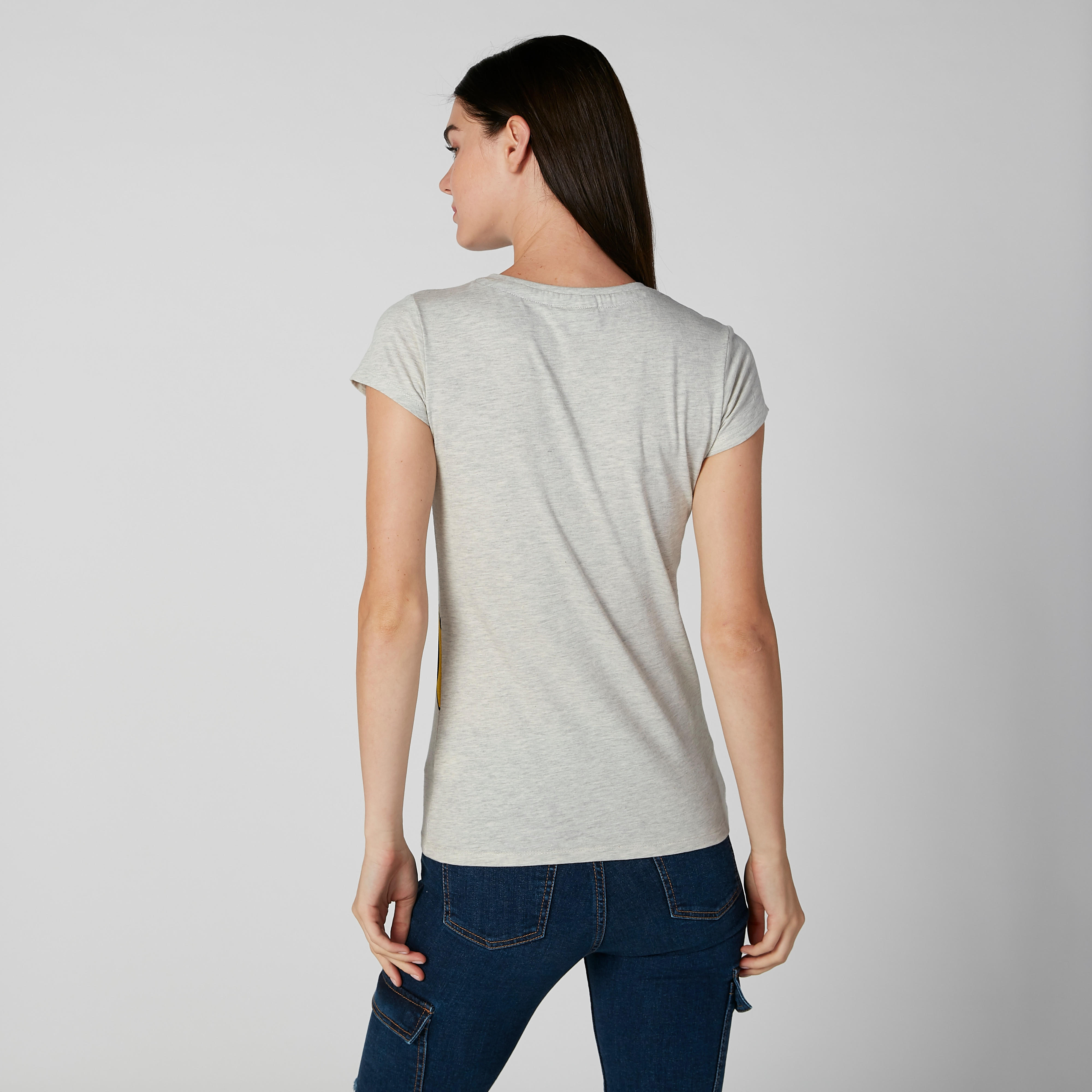 تيشيرت مستدام سكيني بأكمام كاب وطبعات-women-clothing-tshirts-image-4