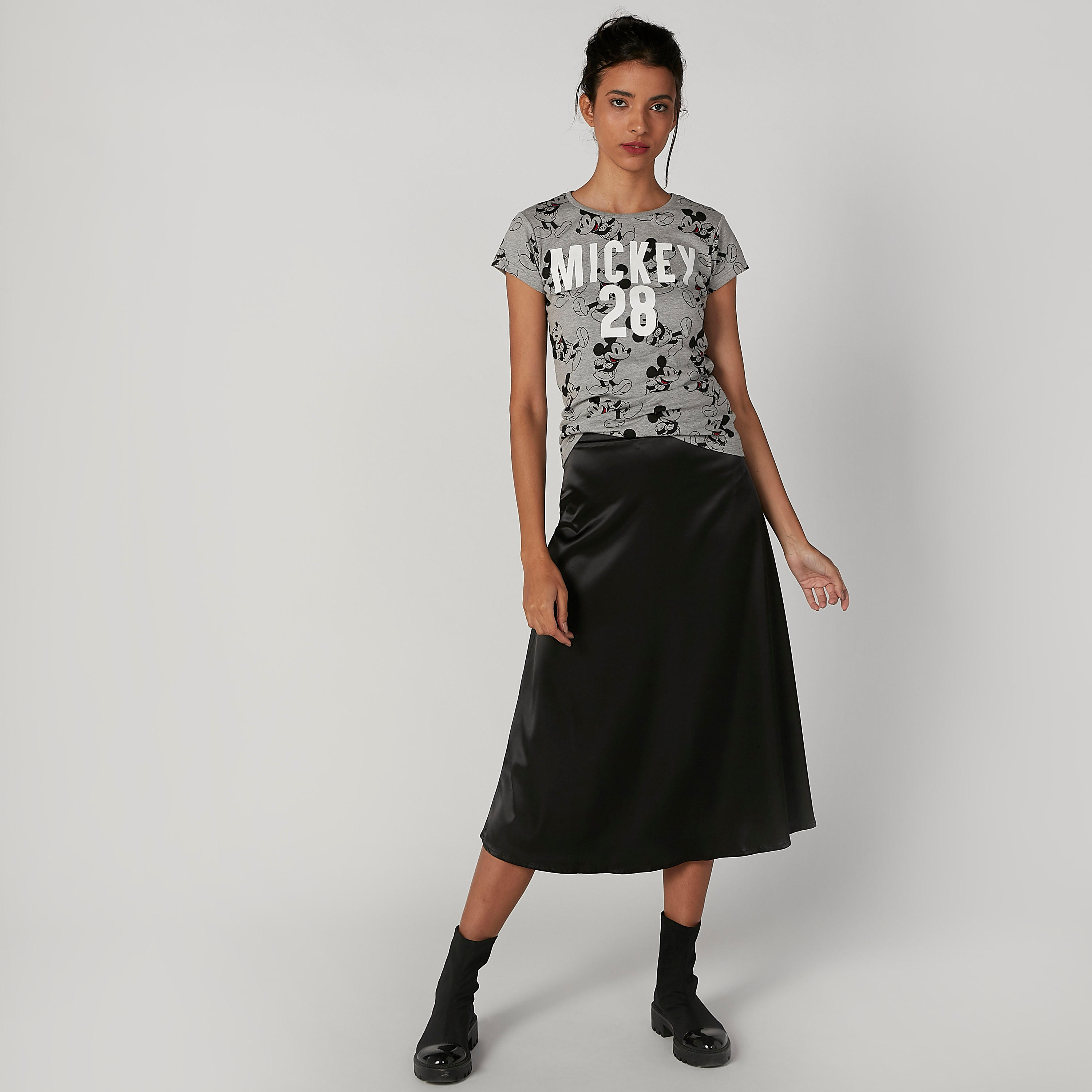 تيشيرت مستدام سكيني بأكمام كاب وطبعات ميكي ماوس-women-clothing-tshirts-image-3