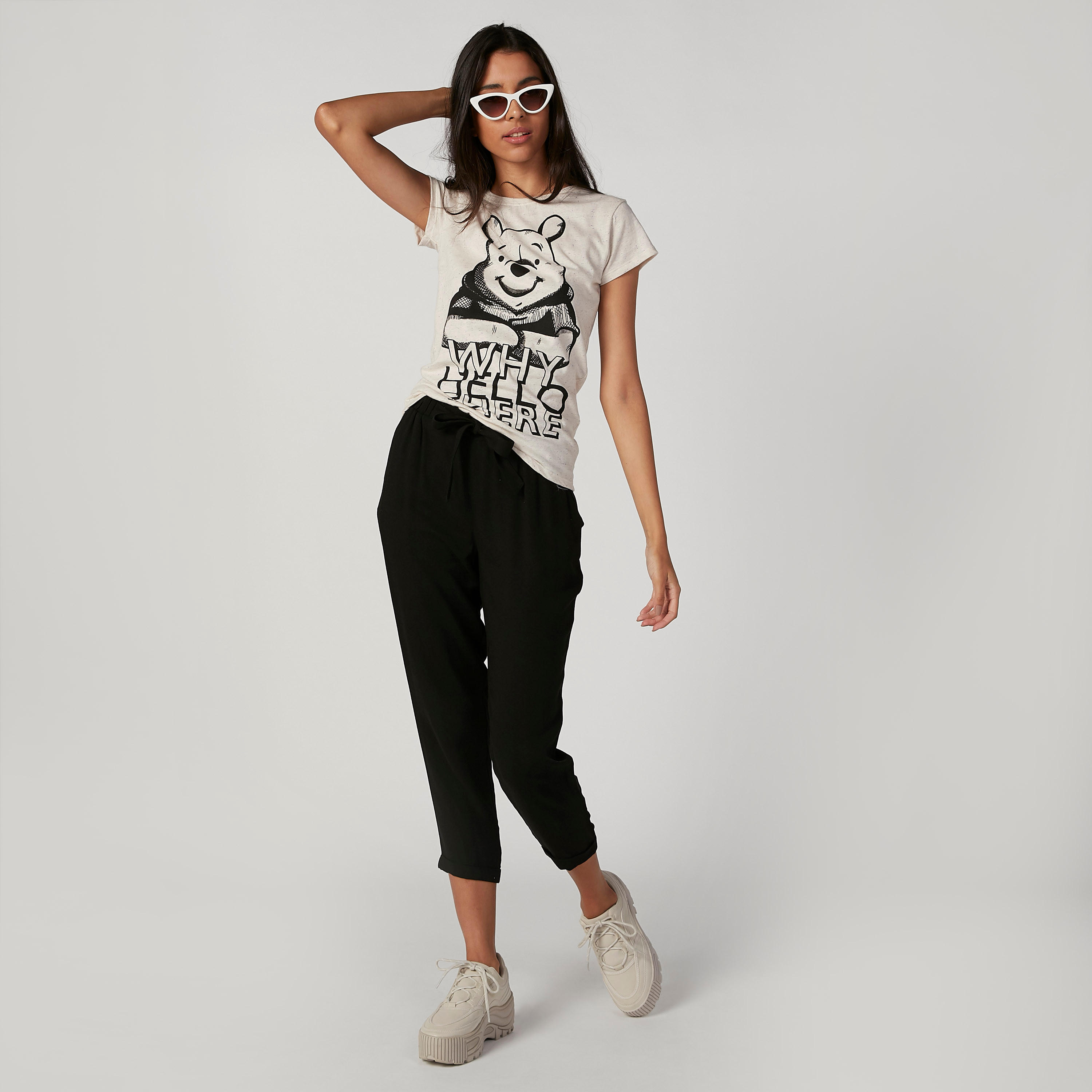 تيشيرت مستدام سكيني بأكمام كاب وطبعات ويني ذا بوه -women-clothing-tshirts-image-3
