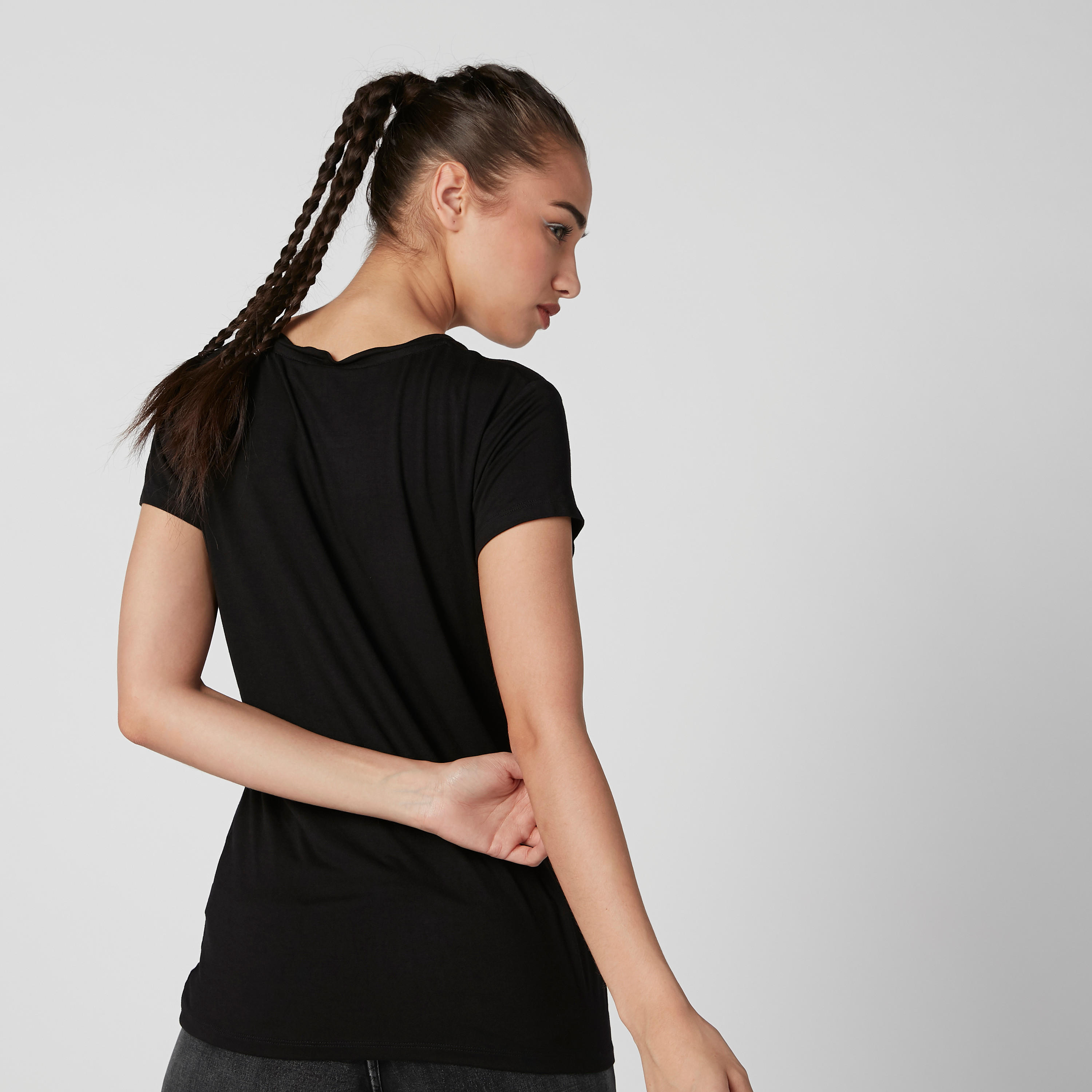 بلوزة فضفاضة بقصّة سكيني وأكمام كاب وتزيينات هالو كيتي-women-clothing-tshirts-image-4