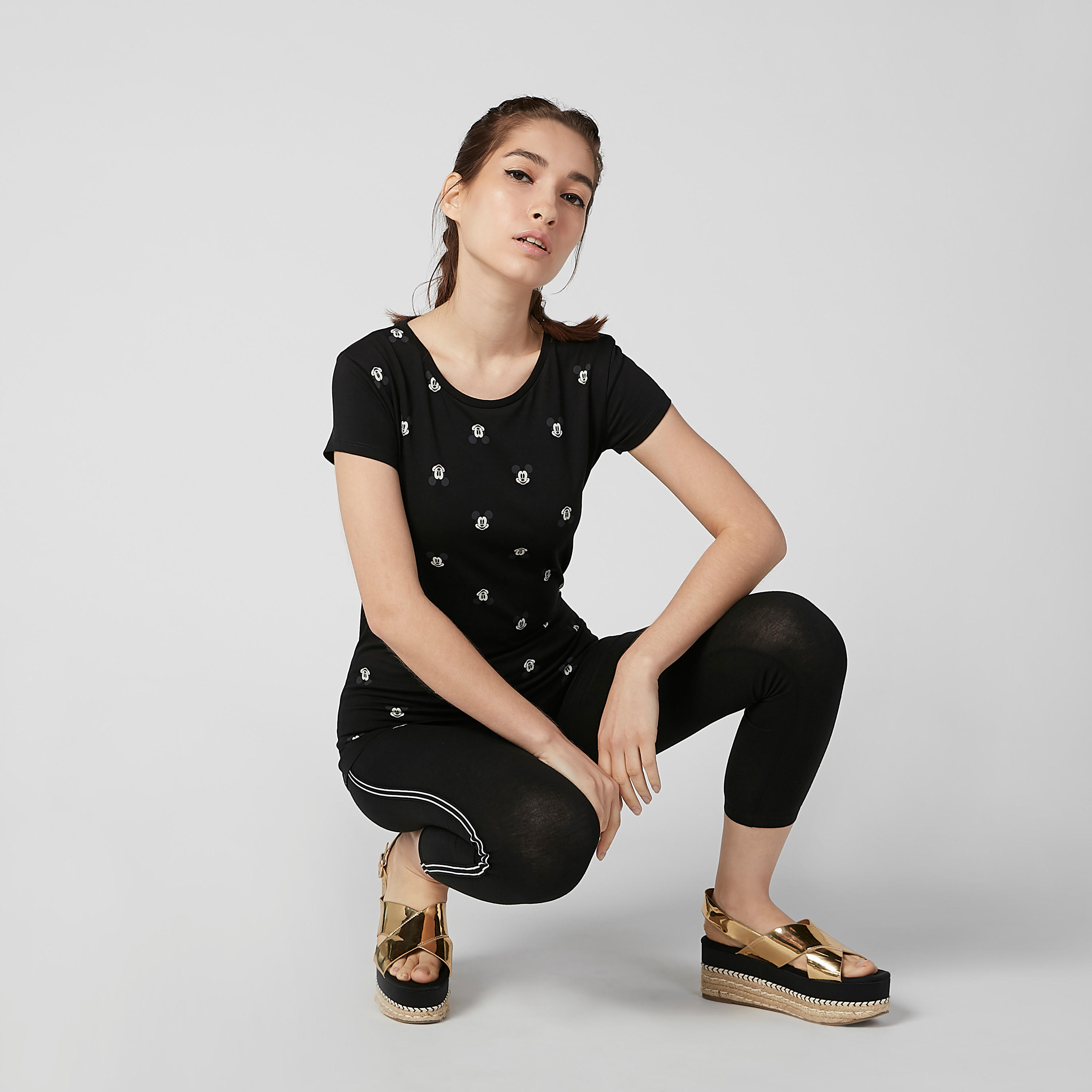 تيشيرت مستدام سليم بأكمام كاب وطبعات-women-clothing-tshirts-image-1