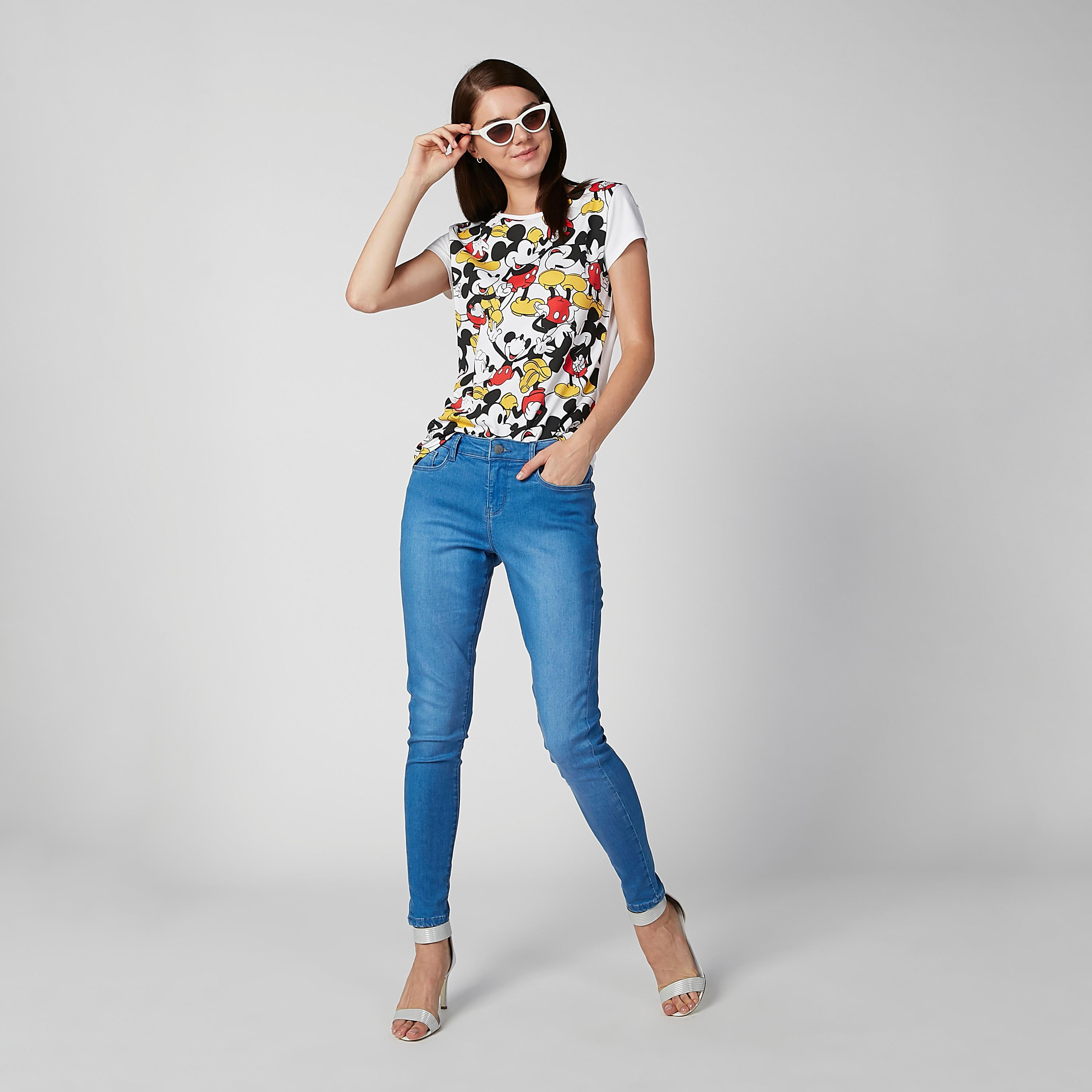 تيشيرت مستدام سليم بأكمام كاب وطبعات ميكي ماوس-women-clothing-tshirts-image-2