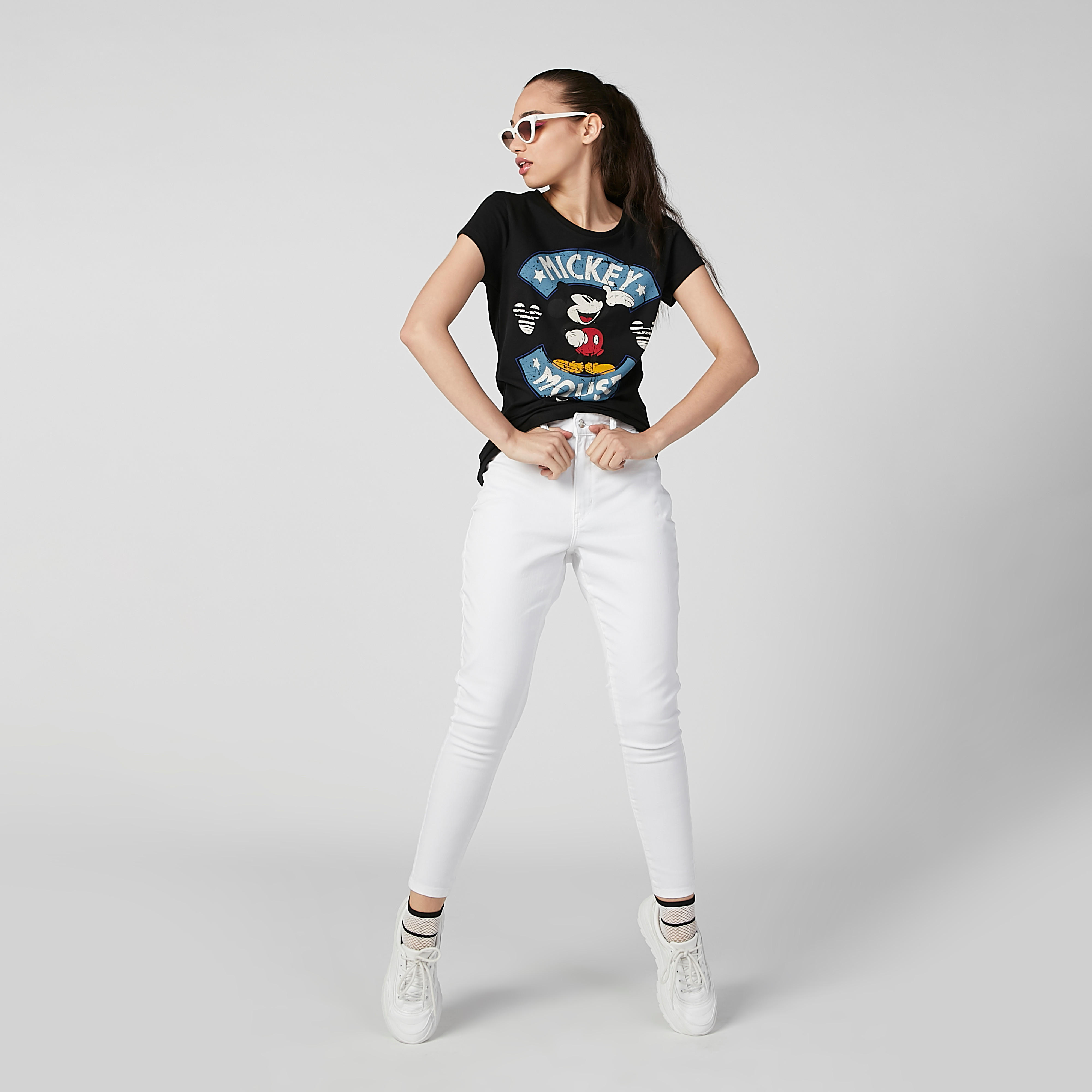تيشيرت فضفاض بقصّة سكيني وأكمام كاب وطبعات ميكي ماوس-women-clothing-tshirts-image-2