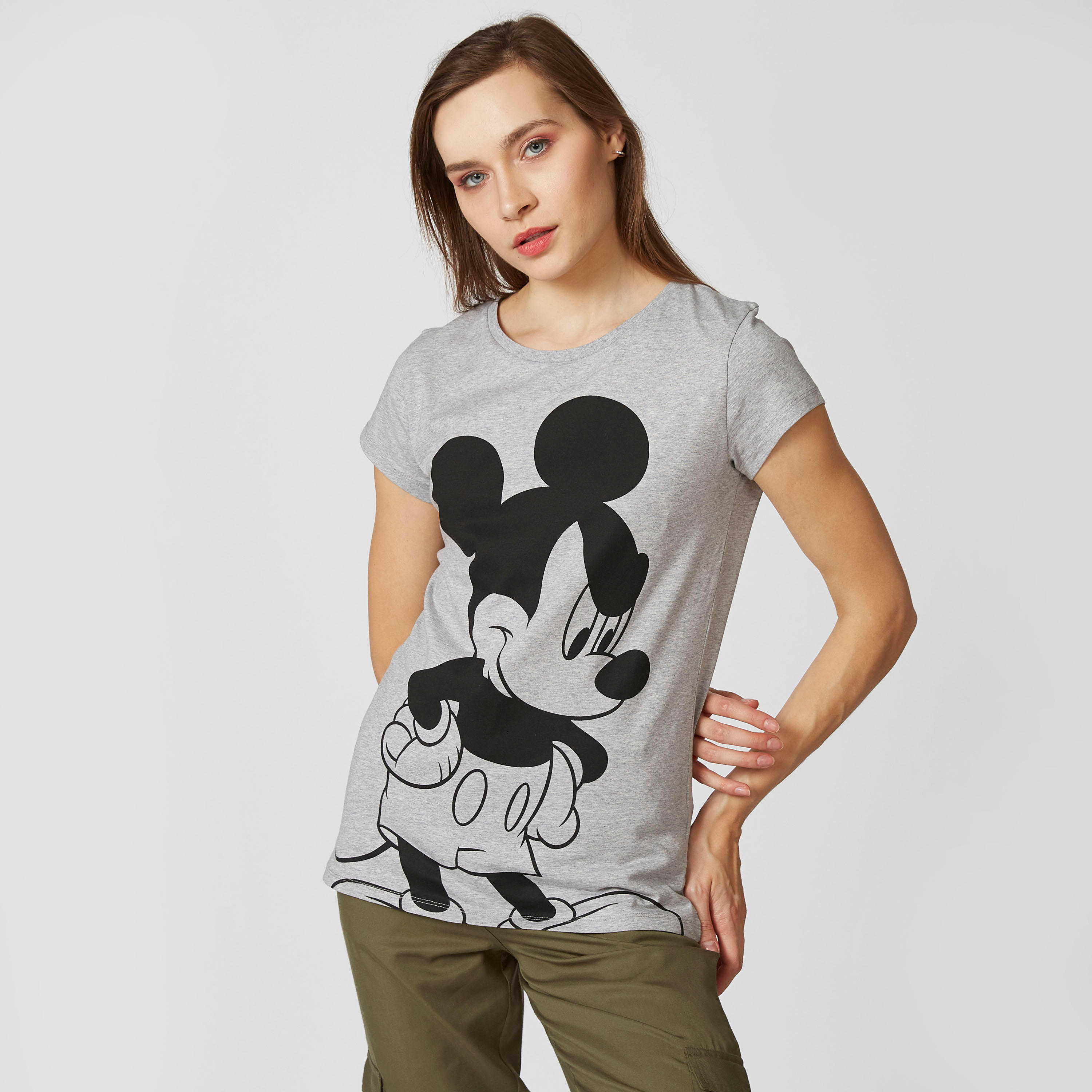 تيشيرت بقصّة سكيني وياقة مستديرة وأكمام كاب وطبعات-women-clothing-tshirts-image-3