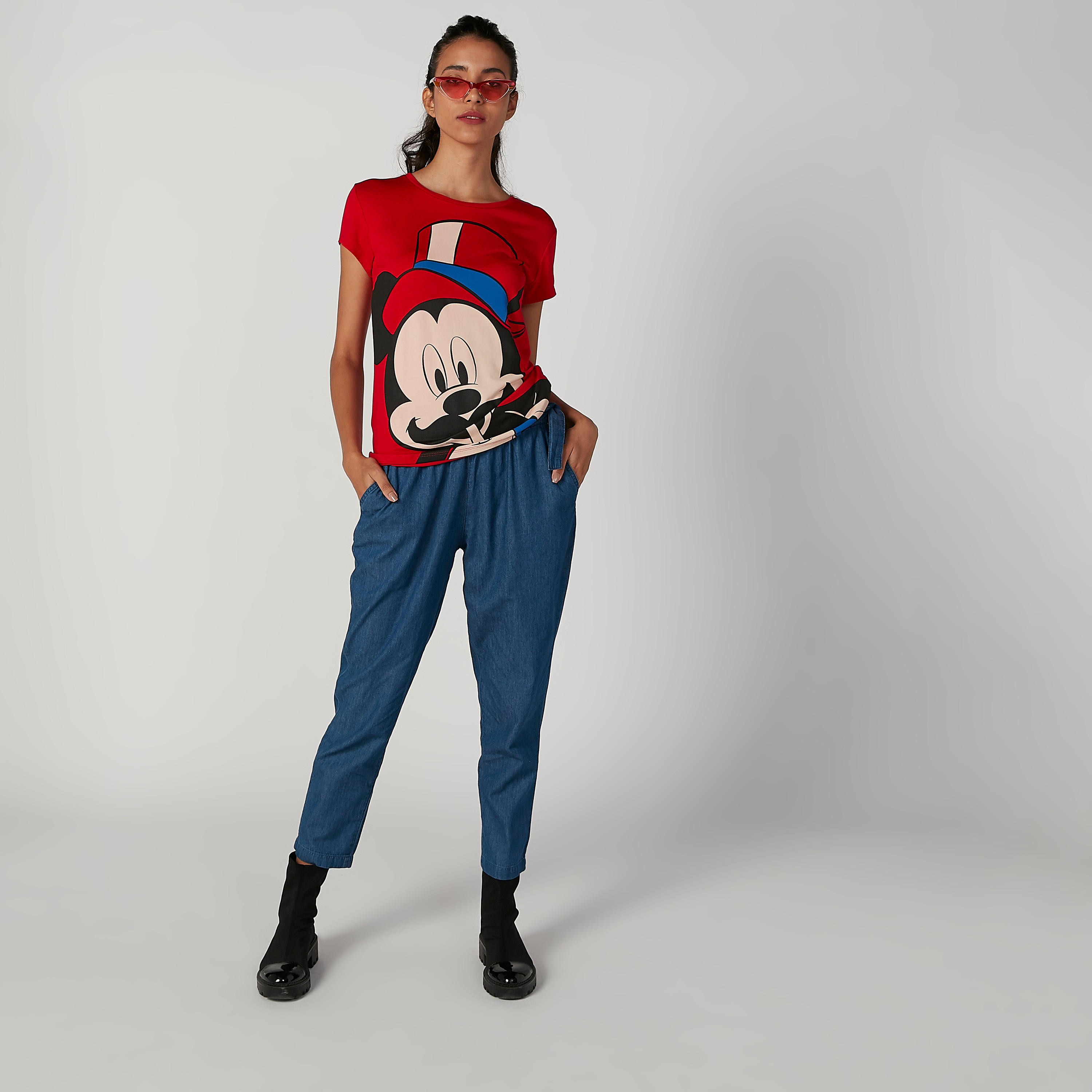 تيشيرت سكيني بأكمام قصيرة وطبعات ميكي ماوس-women-clothing-tshirts-image-3