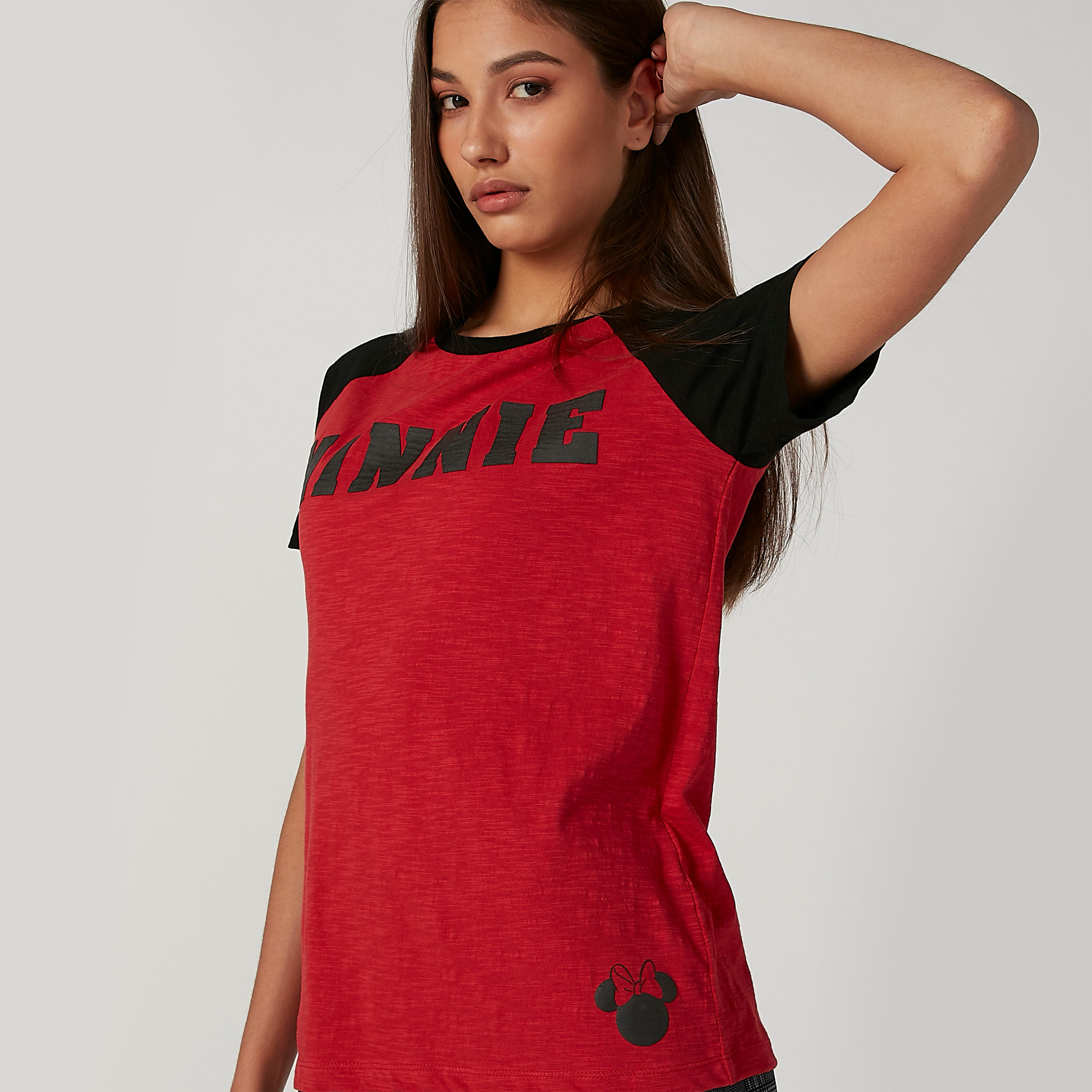 تيشيرت مستدام سكيني بأكمام مغايرة وطبعات ميني ماوس -women-clothing-tshirts-image-4