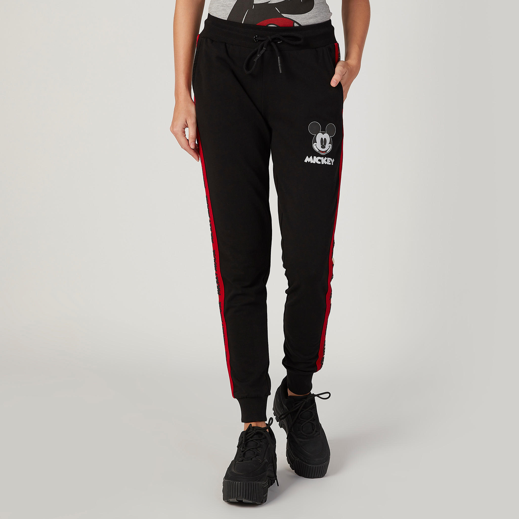 بنطلون رياضي سليم بخصر متوسط الارتفاع وجيوب بطبعات ميكي ماوس-women-clothing-bottoms-joggers-image-1