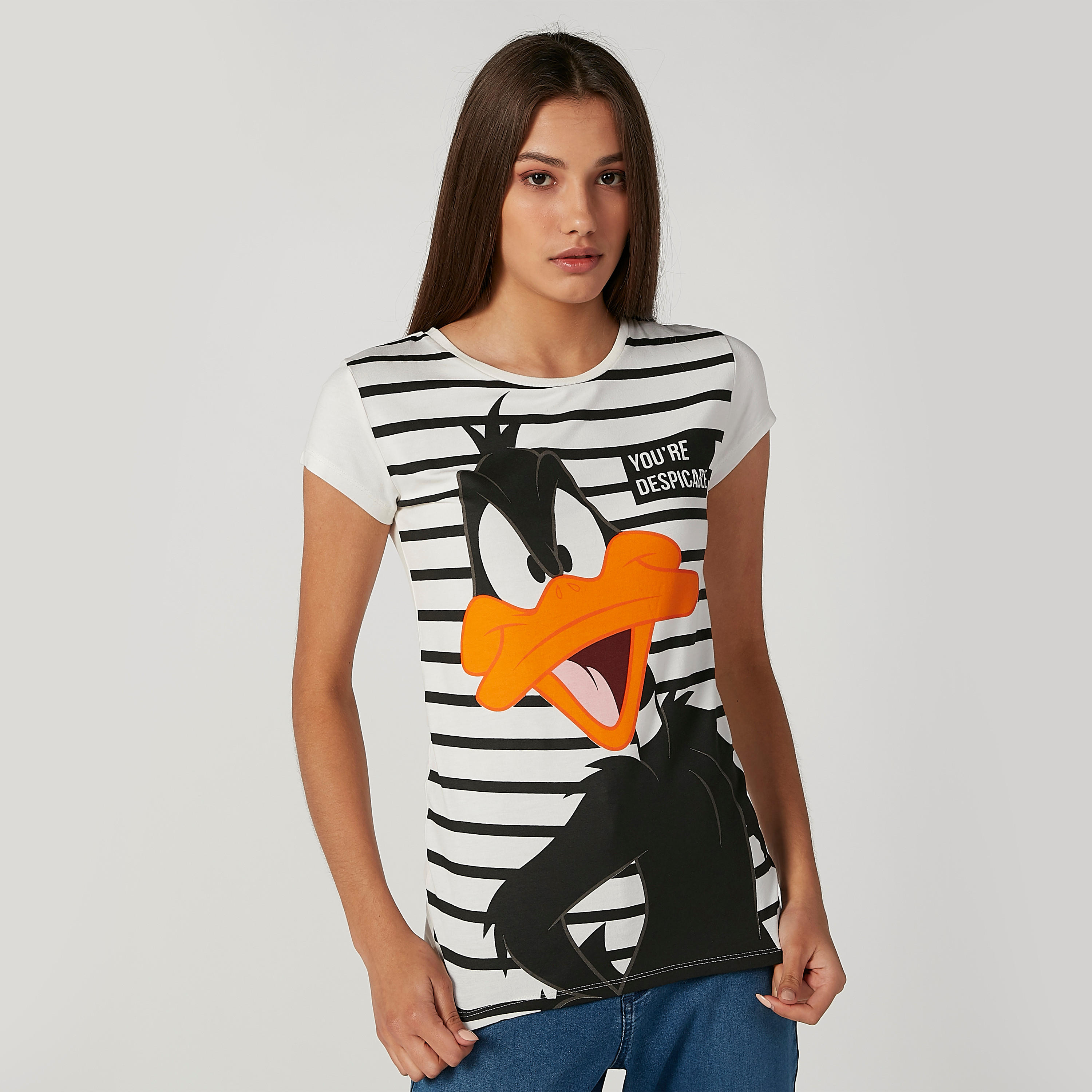 تيشيرت سكيني بياقة مستديرة وأكمام كاب وطبعات-women-clothing-tshirts-image-1