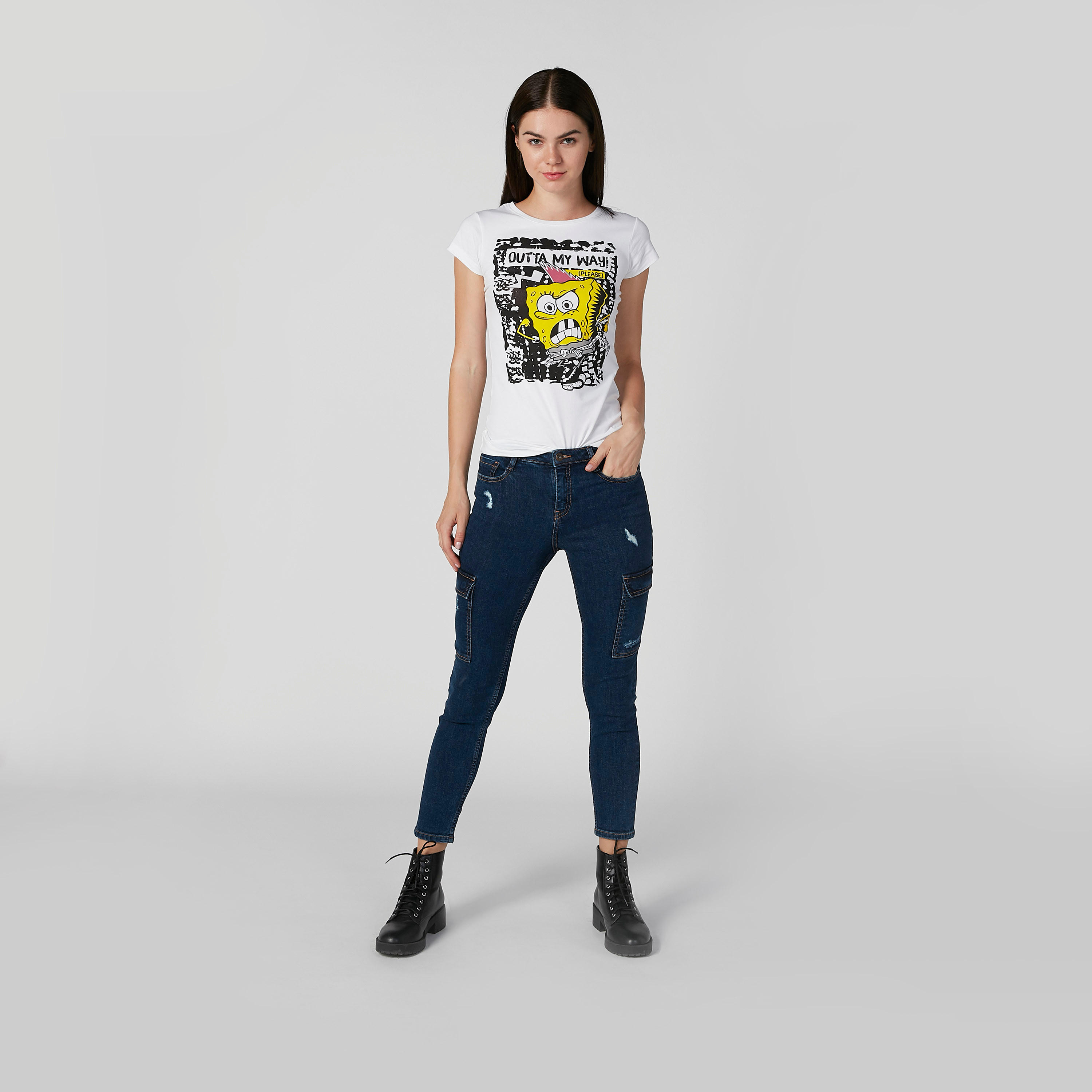 تيشيرت مستدام سكيني بطبعات سبونج بوب-women-clothing-tshirts-image-2