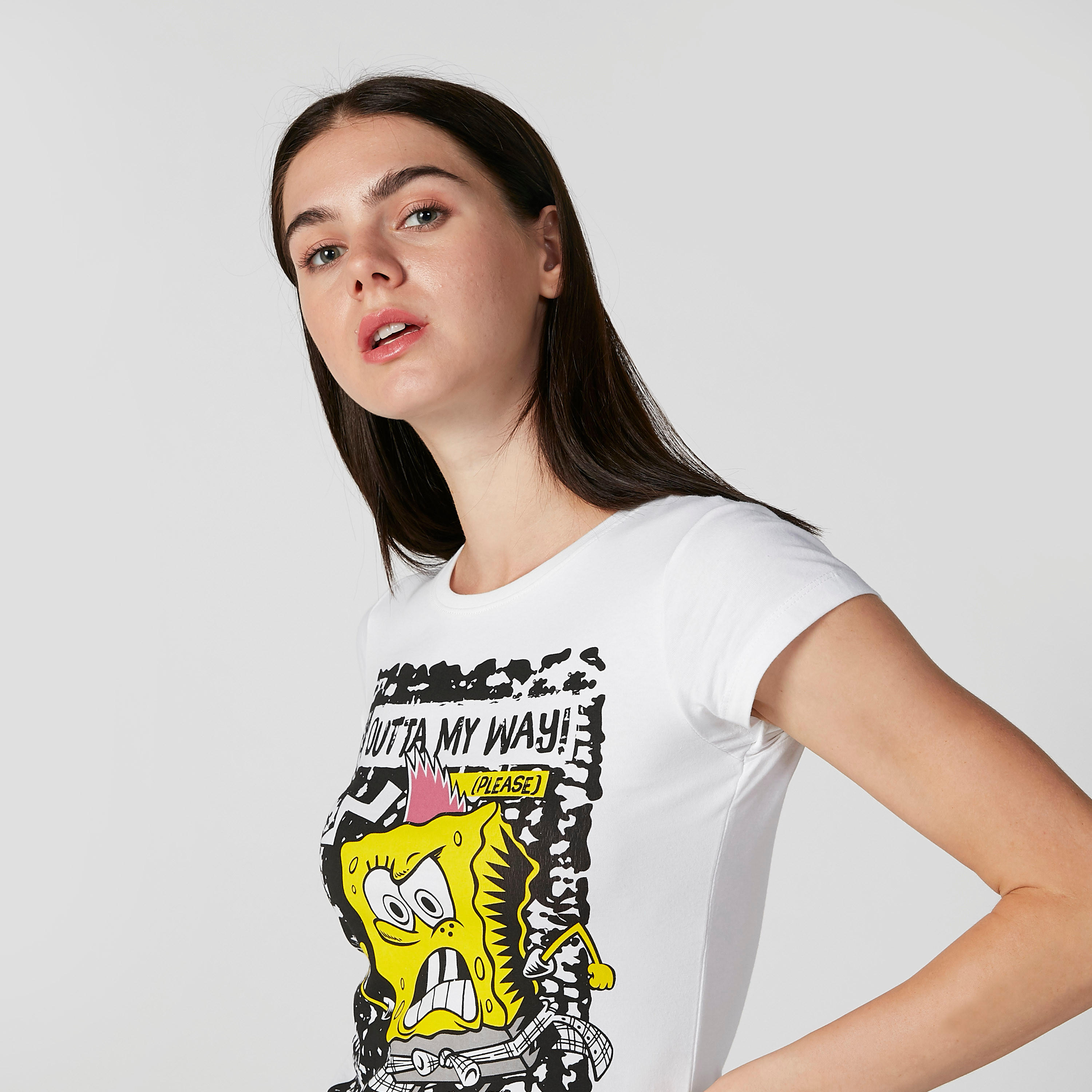 تيشيرت مستدام سكيني بطبعات سبونج بوب-women-clothing-tshirts-image-3