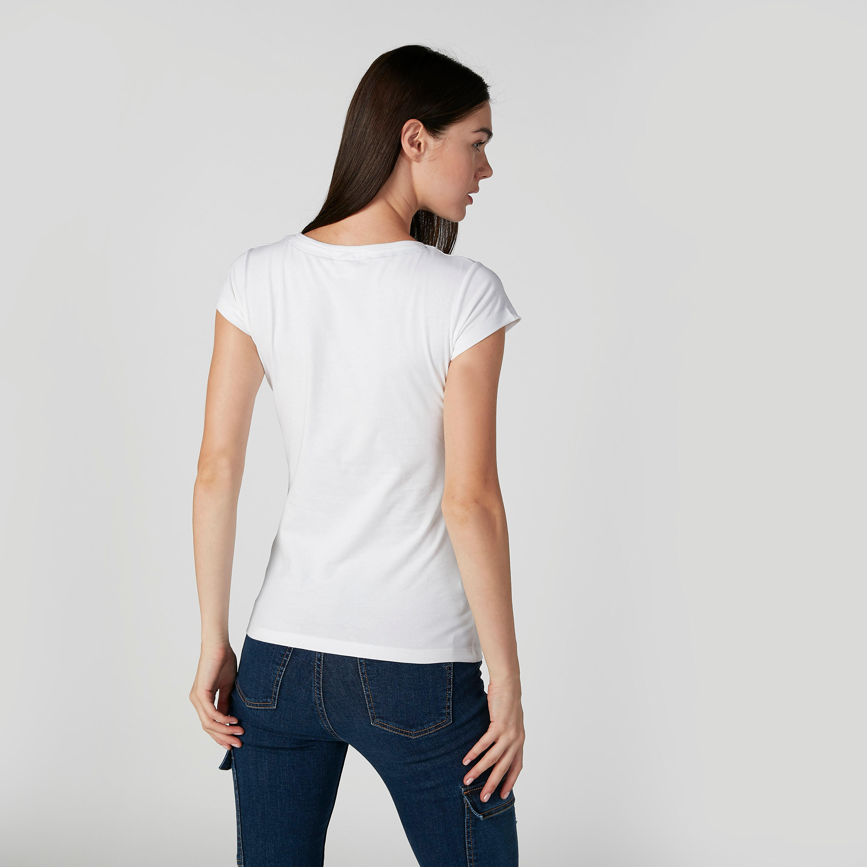 تيشيرت مستدام سكيني بطبعات سبونج بوب-women-clothing-tshirts-image-4