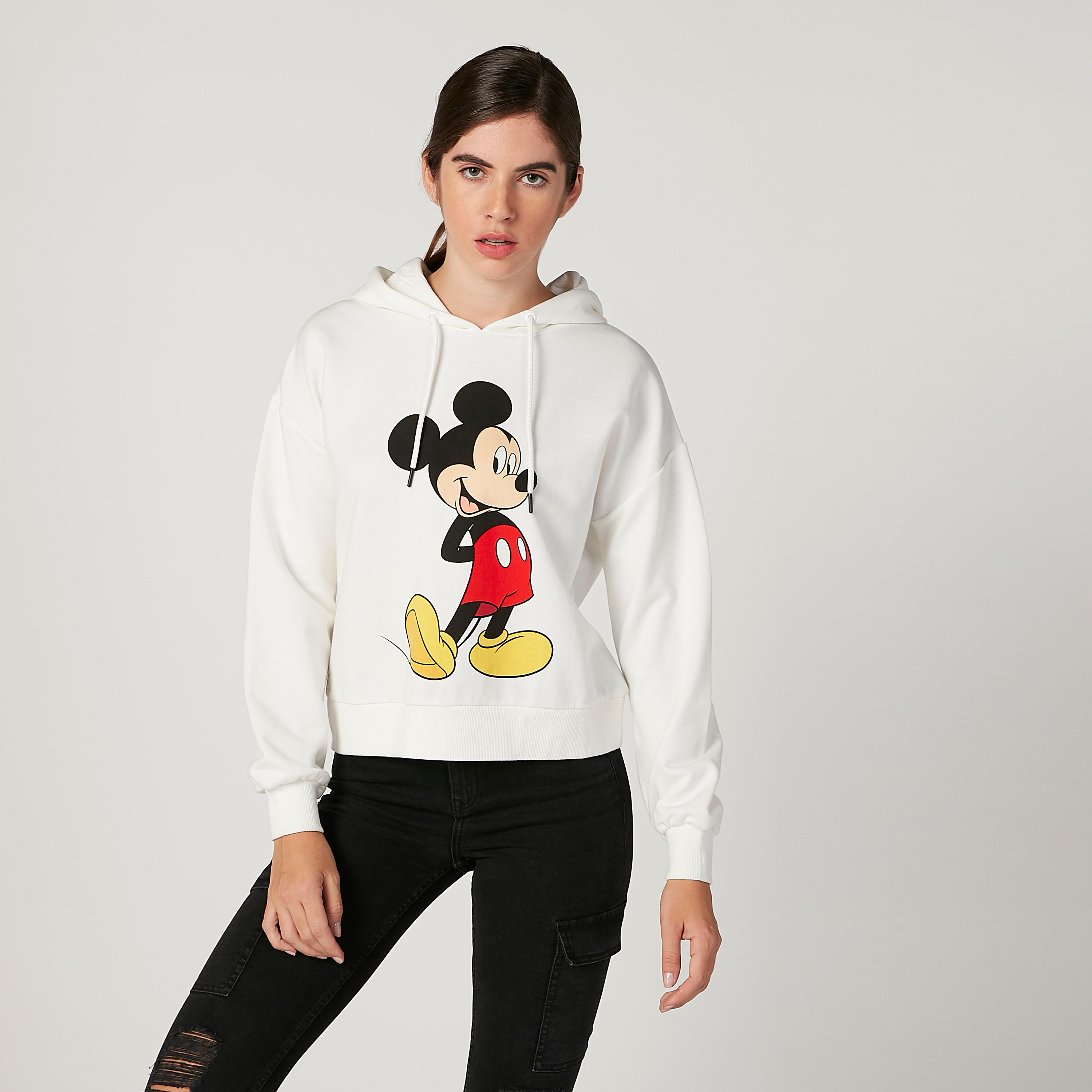 سويت شيرت بقبّعة وأكمام طويلة وطبعات ميكي ماوس-women-winterwear-hoodiesandsweatshirts-hoodies-image-4