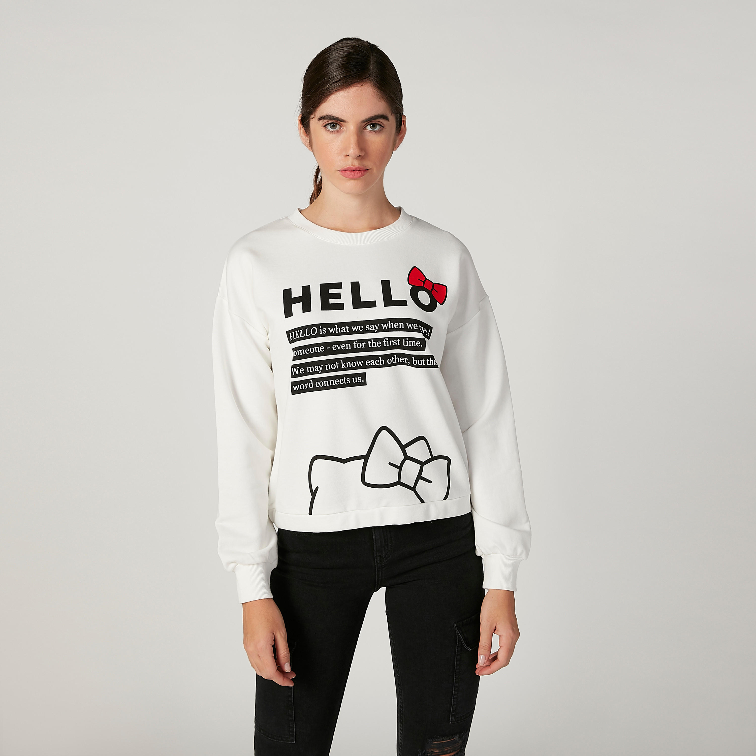 سويت شيرت بياقة مستديرة وأكمام طويلة وطبعات هالو كيتي-women-winterwear-hoodiesandsweatshirts-sweatshirts-image-4