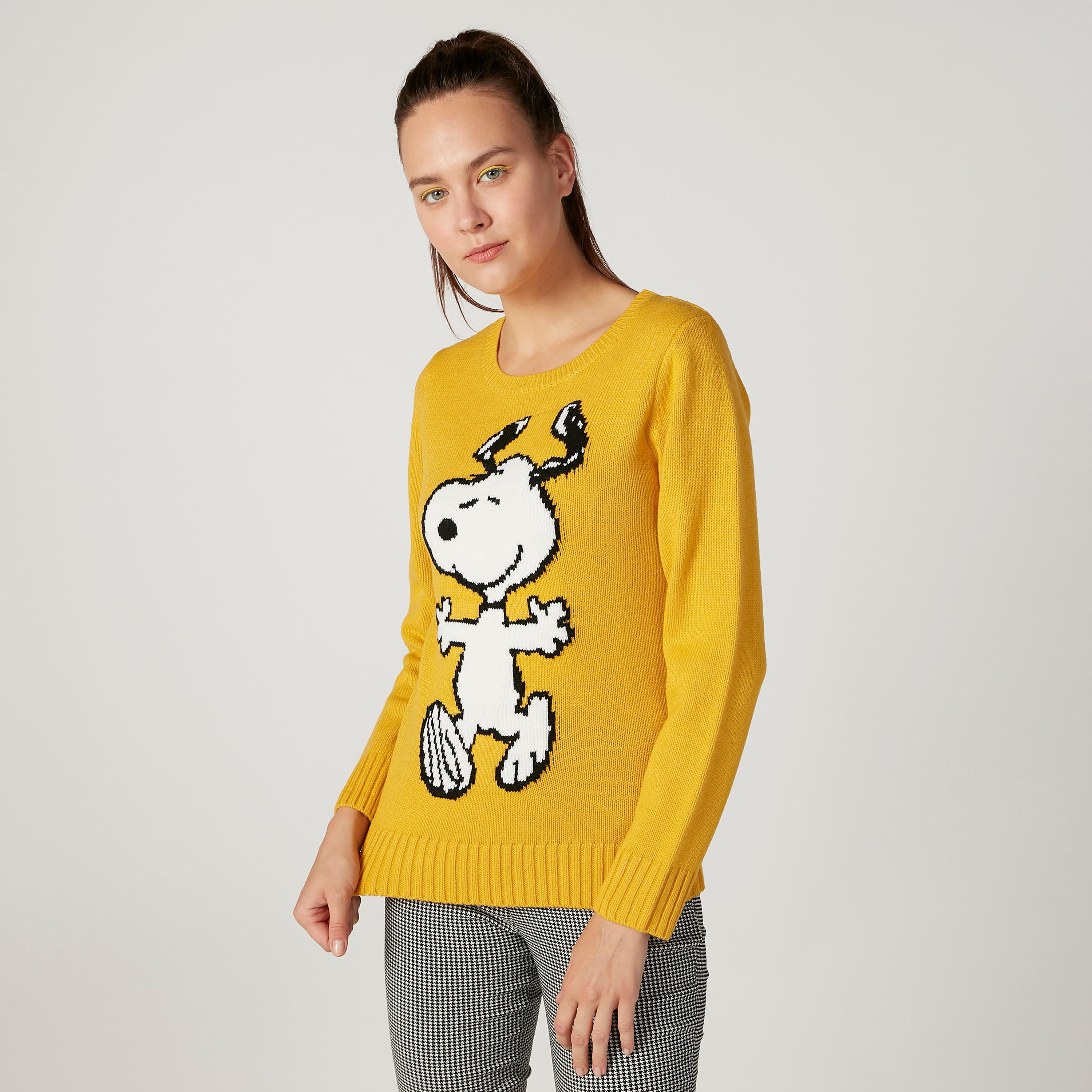 Snoopy Printed Sweater with Round Neck and Long Sleeves-women-clothing-cardigansandjumpers-jumpers-image-1