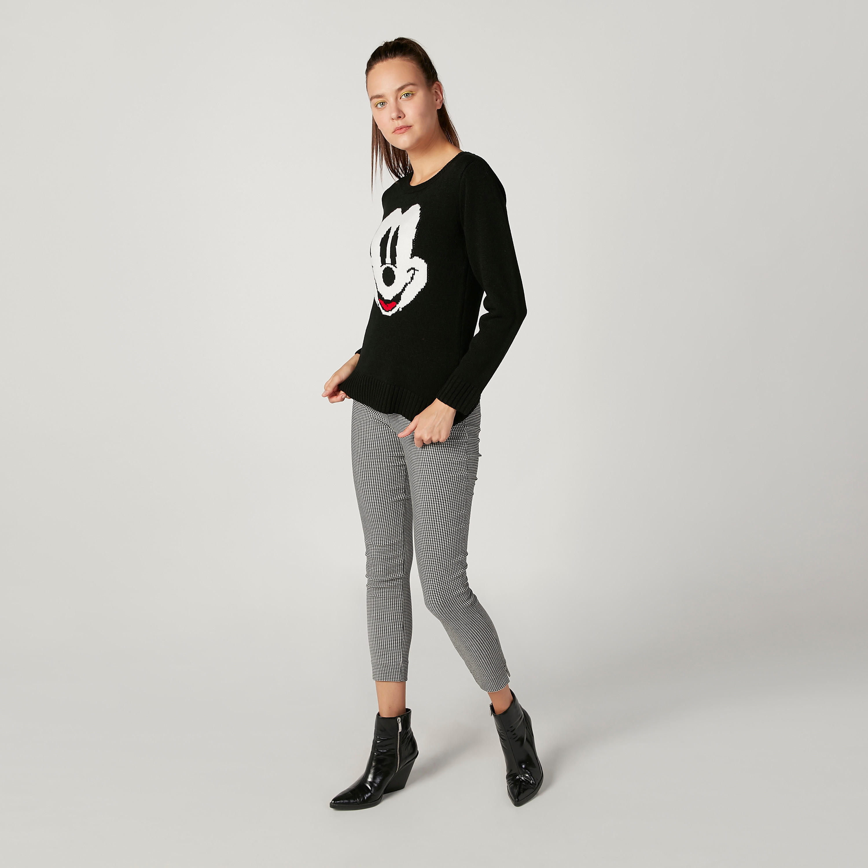 كنزة بياقة مستديرة وأكمام طويلة وطبعات ميكي ماوس-women-clothing-cardigansandjumpers-jumpers-image-2