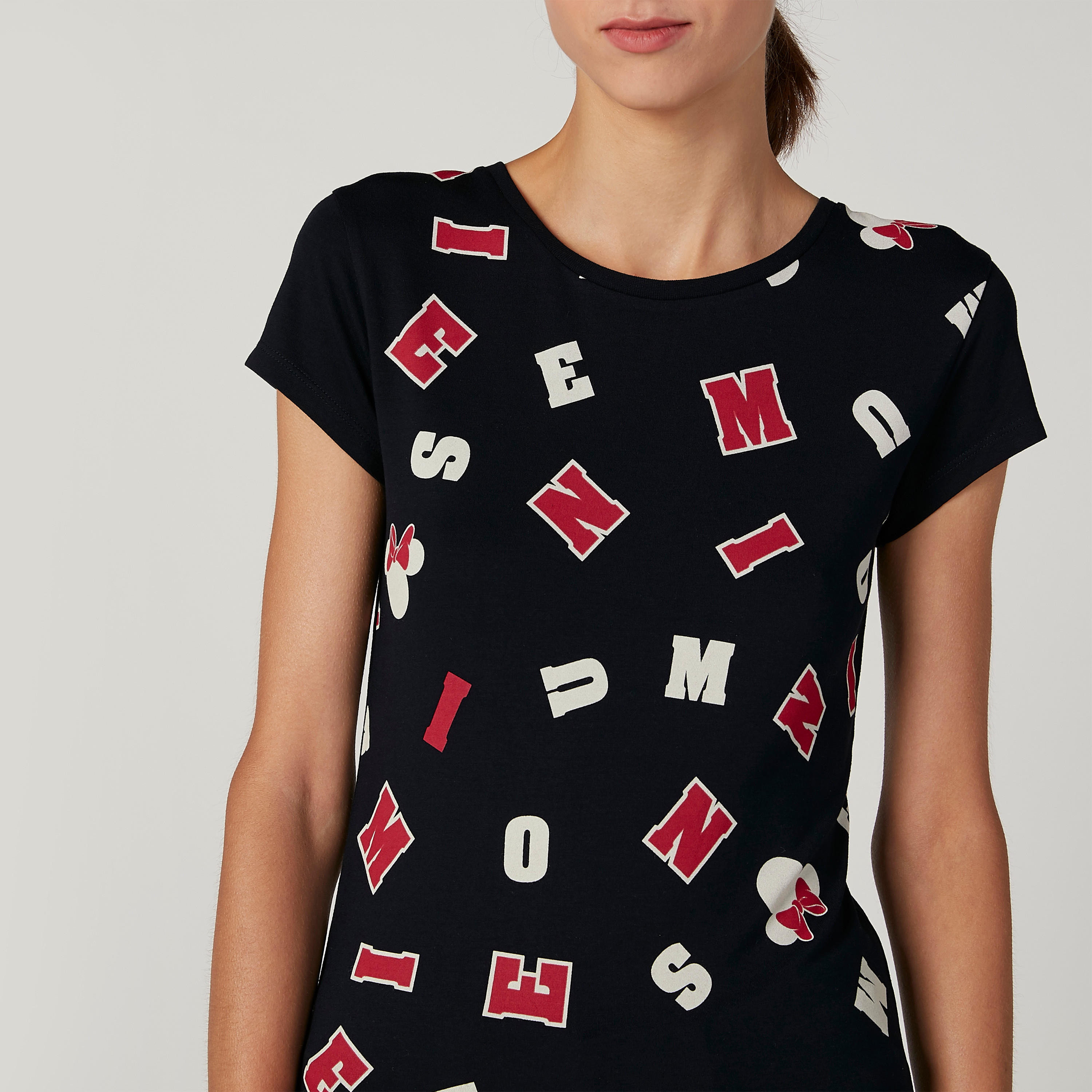 تيشيرت سكيني بياقة مستديرة وأكمام قصيرة وطبعات ميني ماوس-women-clothing-tshirts-image-3