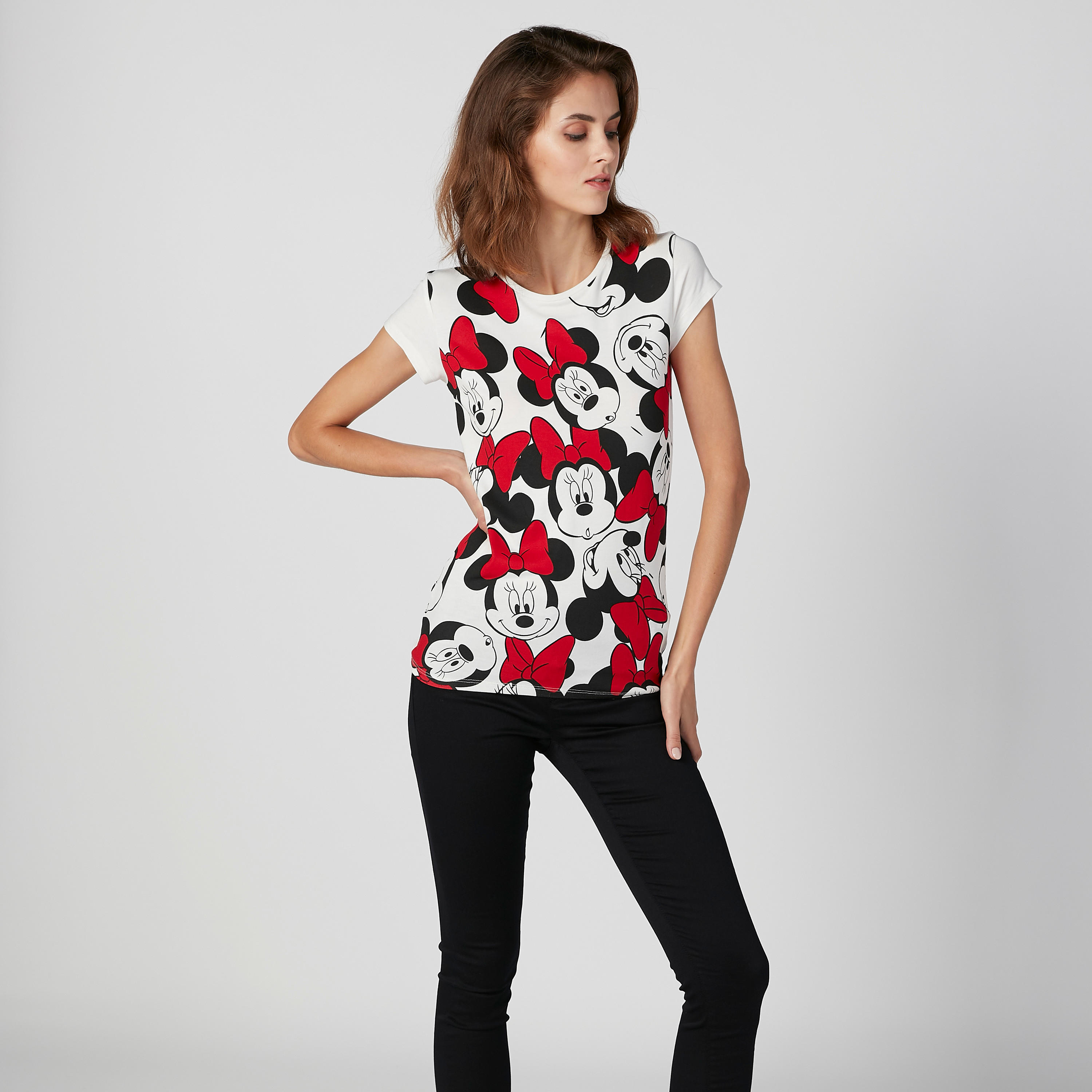 تيشيرت سكيني بياقة مستديرة وأكمام كاب وطبعات ميني ماوس-women-clothing-tshirts-image-2