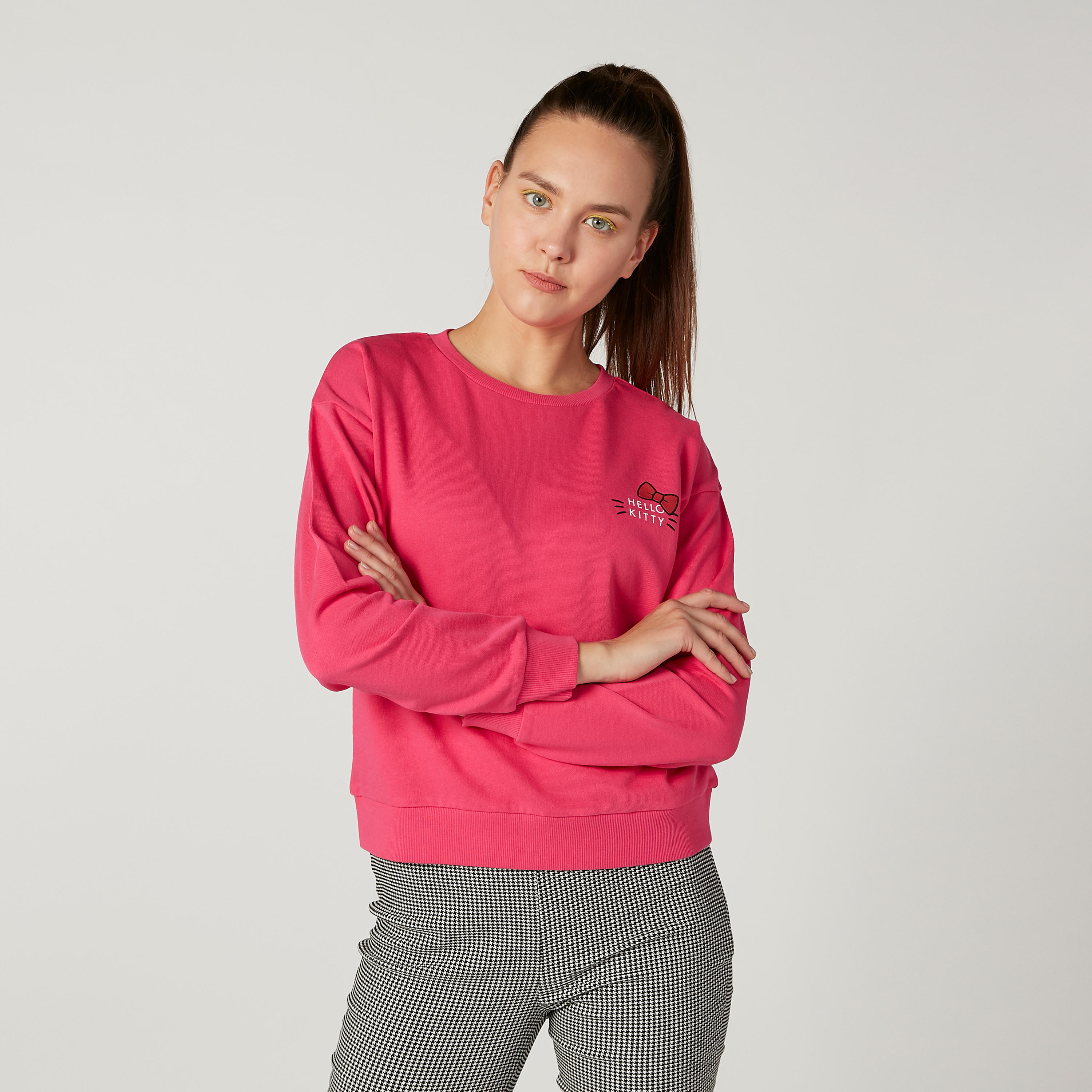 Hello Kitty Printed Sweatshirt with Round Neck and Long Sleeves-women-winterwear-hoodiesandsweatshirts-sweatshirts-image-1