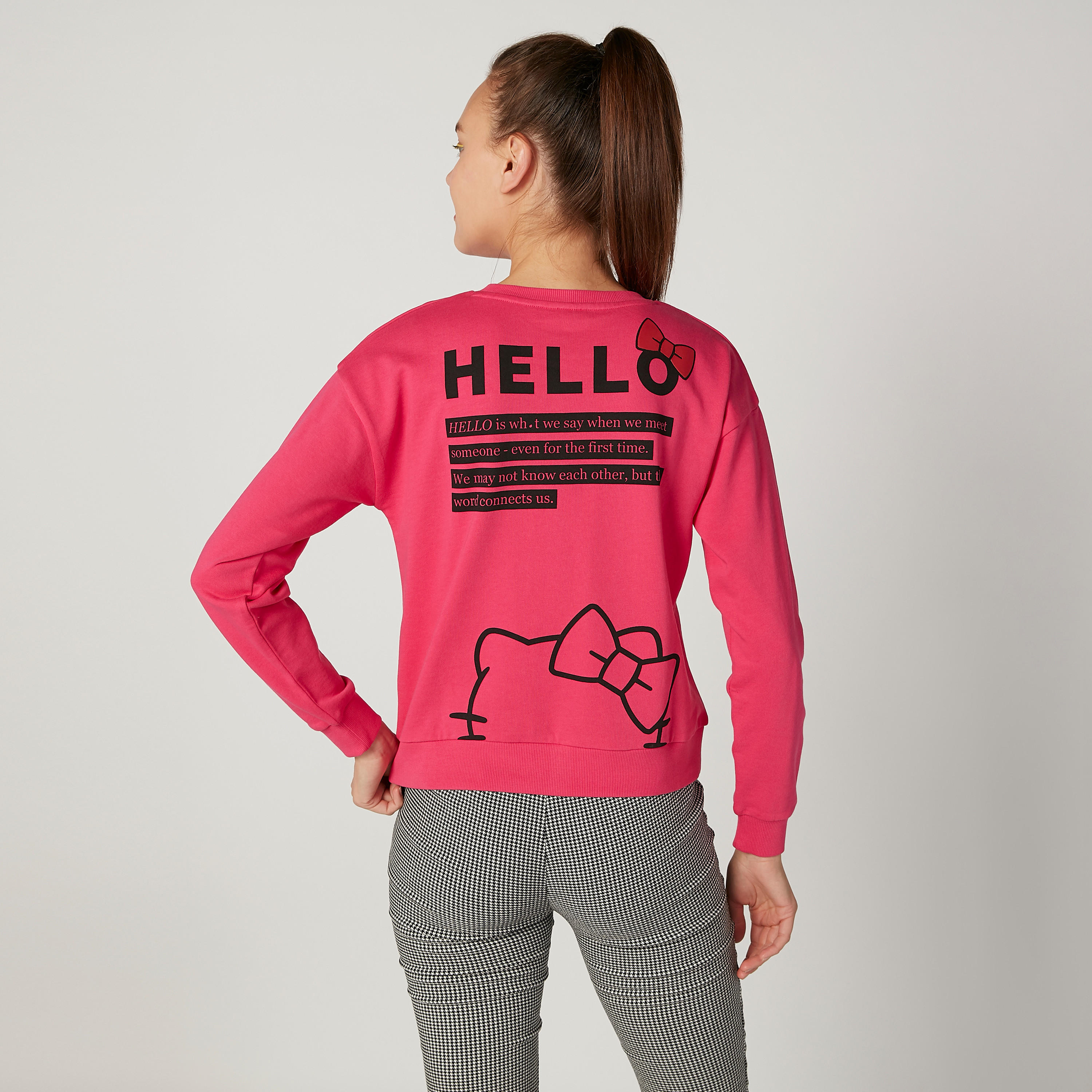 Hello Kitty Printed Sweatshirt with Round Neck and Long Sleeves-women-winterwear-hoodiesandsweatshirts-sweatshirts-image-4