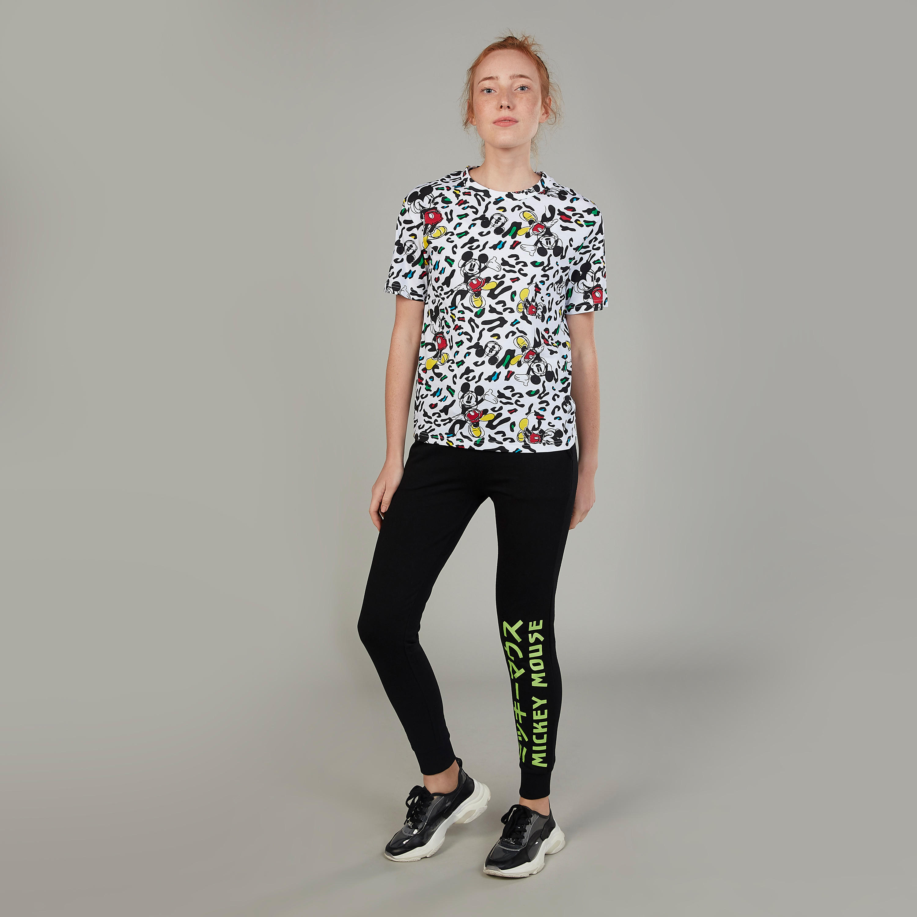 تيشيرت مستدام بياقة مستديرة وأكمام قصيرة وطبعات -women-clothing-tshirts-image-2