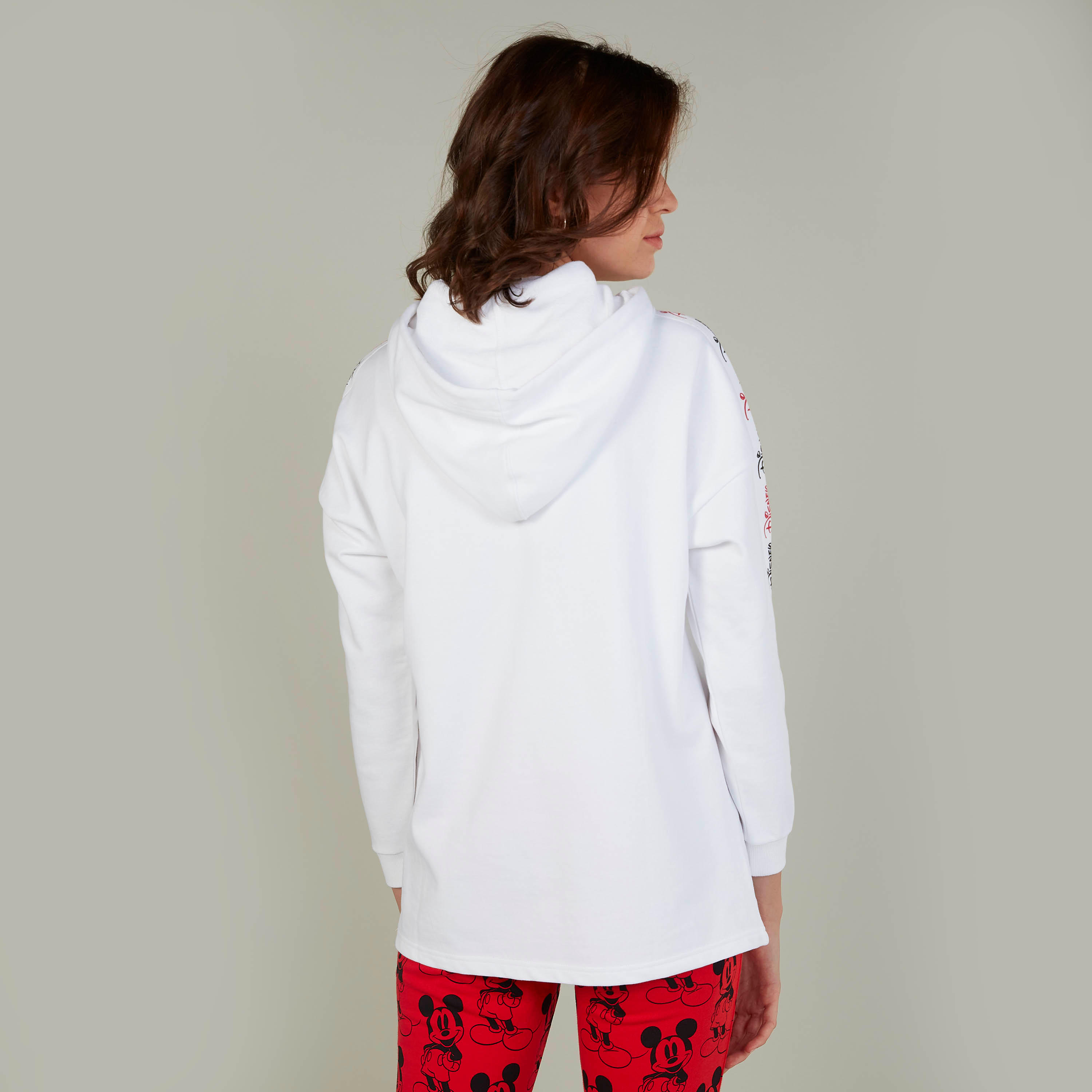 سويت شيرت بقبّعة وأكمام طويلة وطبعات ميكي ماوس-women-winterwear-hoodiesandsweatshirts-sweatshirts-image-4