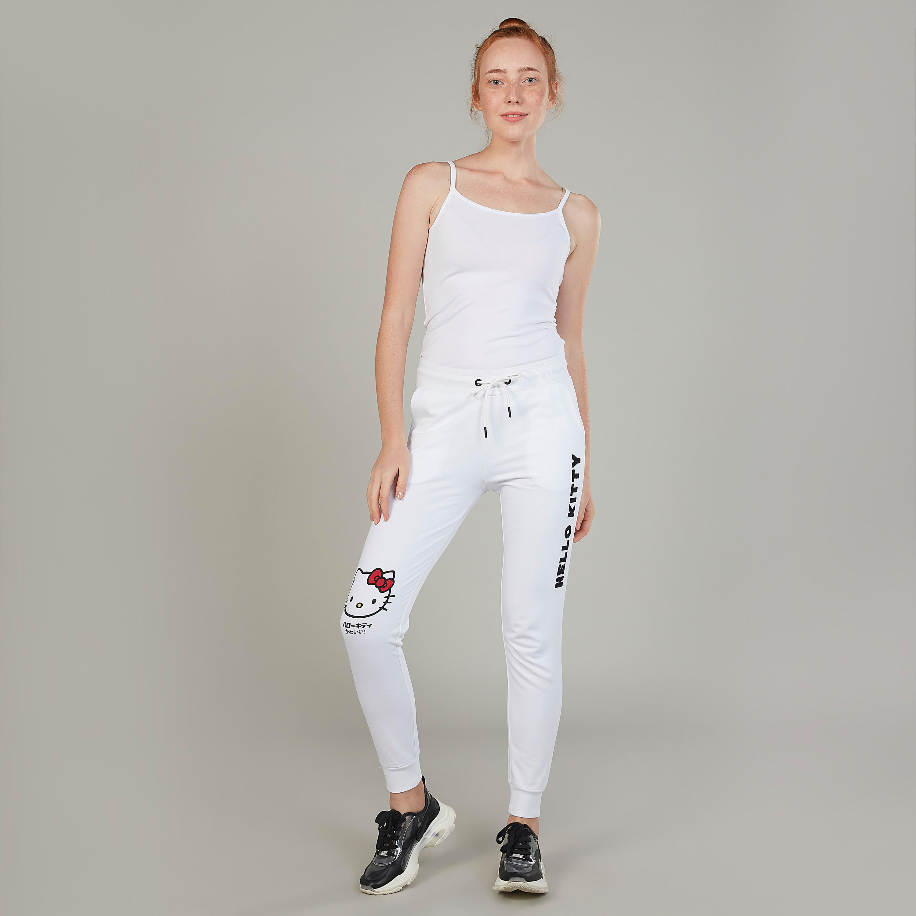 بنطلون رياضي بجيوب ورباط بطبعات هالو كيتي-women-clothing-bottoms-joggers-image-4