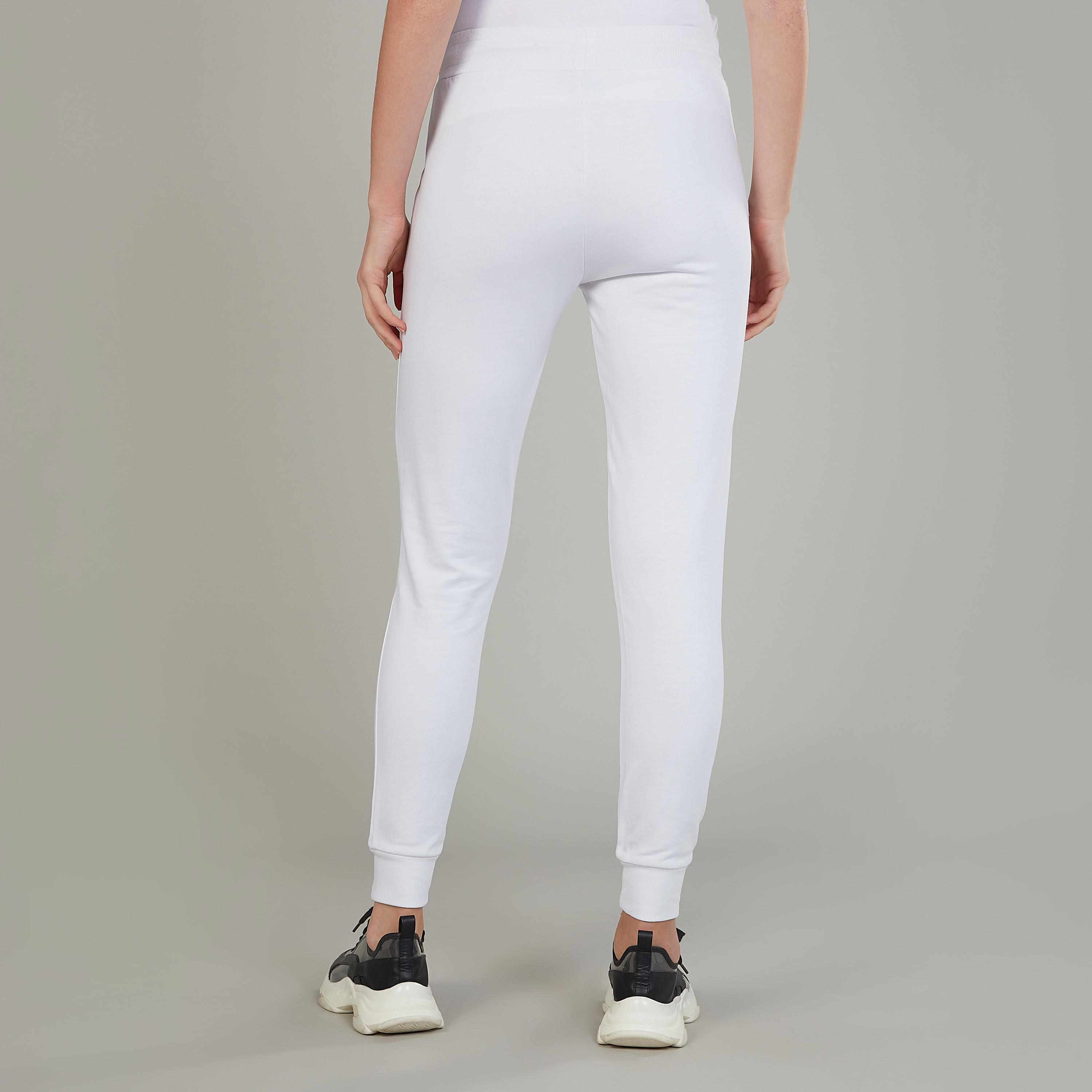 بنطلون رياضي بجيوب ورباط بطبعات هالو كيتي-women-clothing-bottoms-joggers-image-2