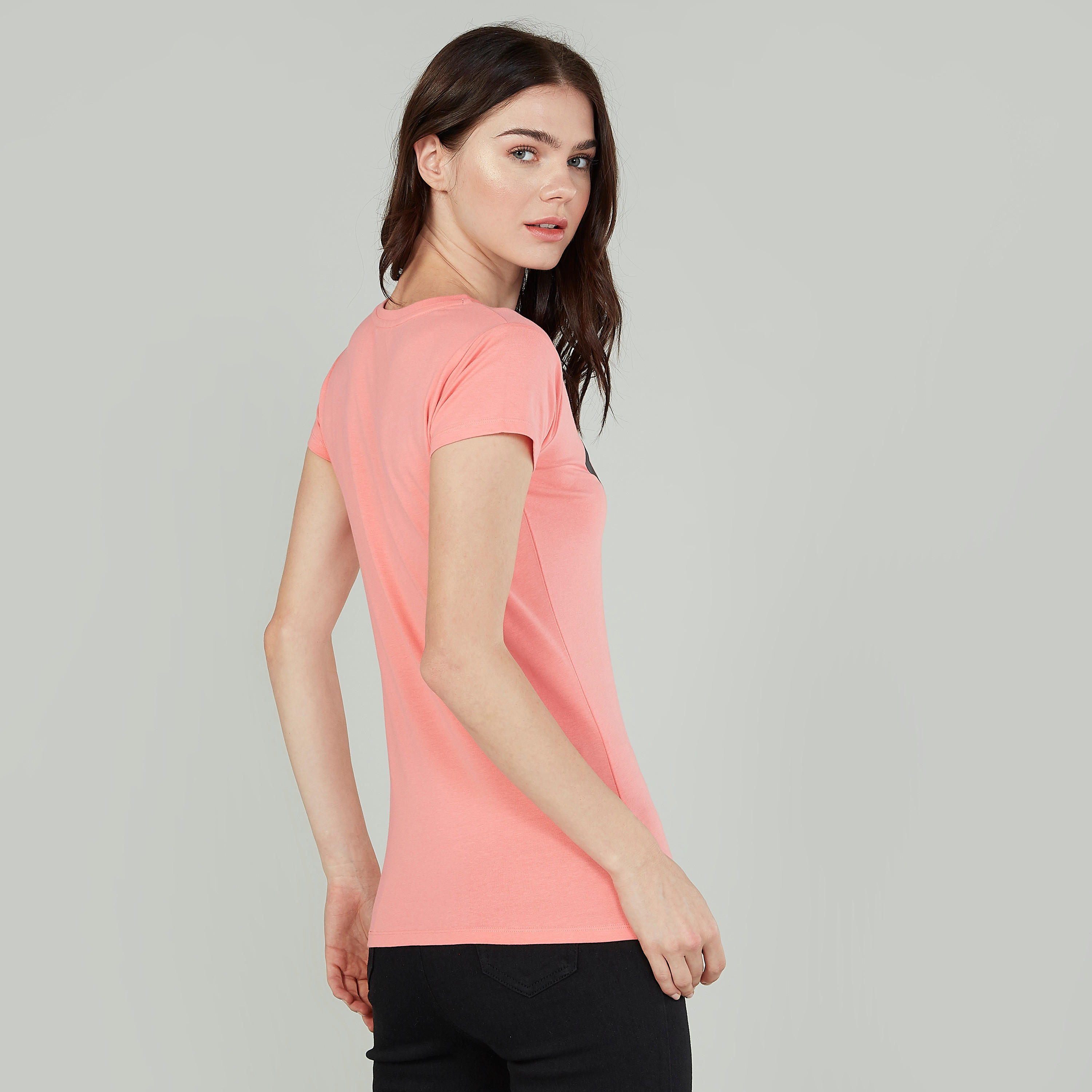 تيشيرت بياقة مستديرة وأكمام قصيرة وطبعات سوبرمان-women-clothing-tshirts-image-4